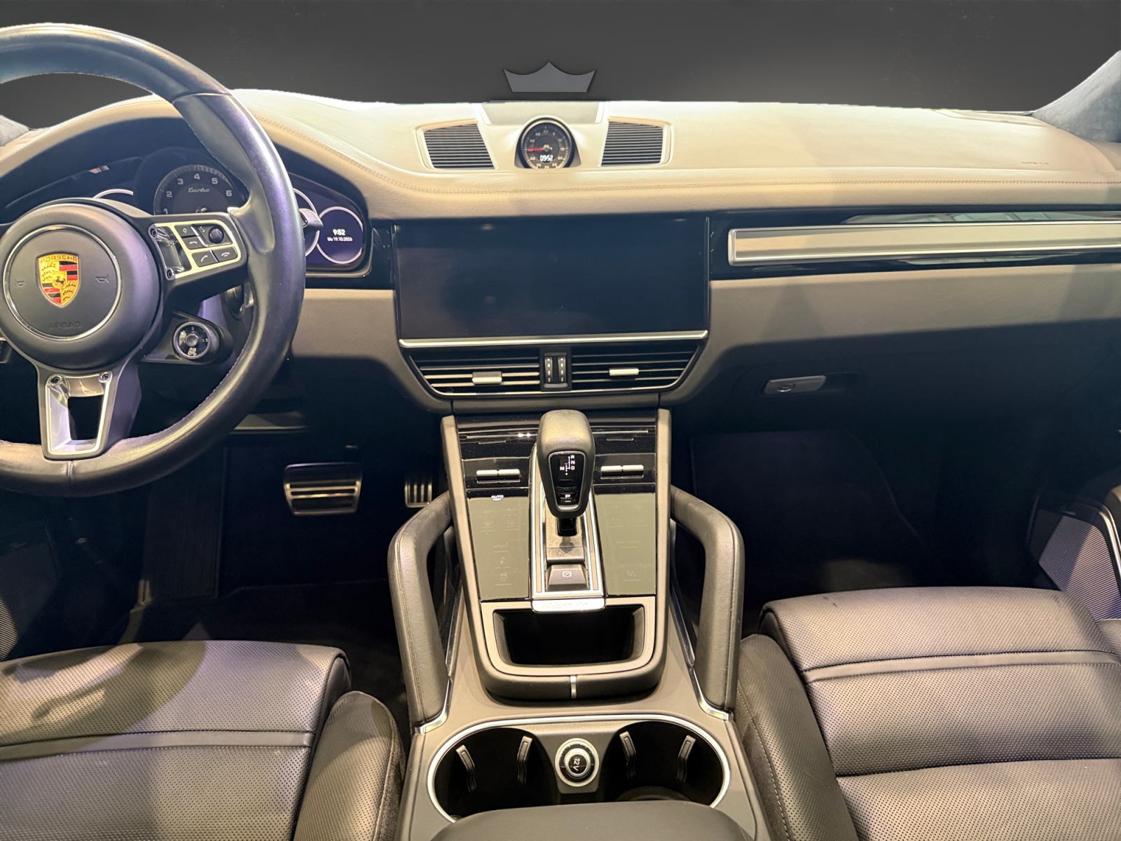 PORSCHE Cayenne Turbo Coupé-image-11