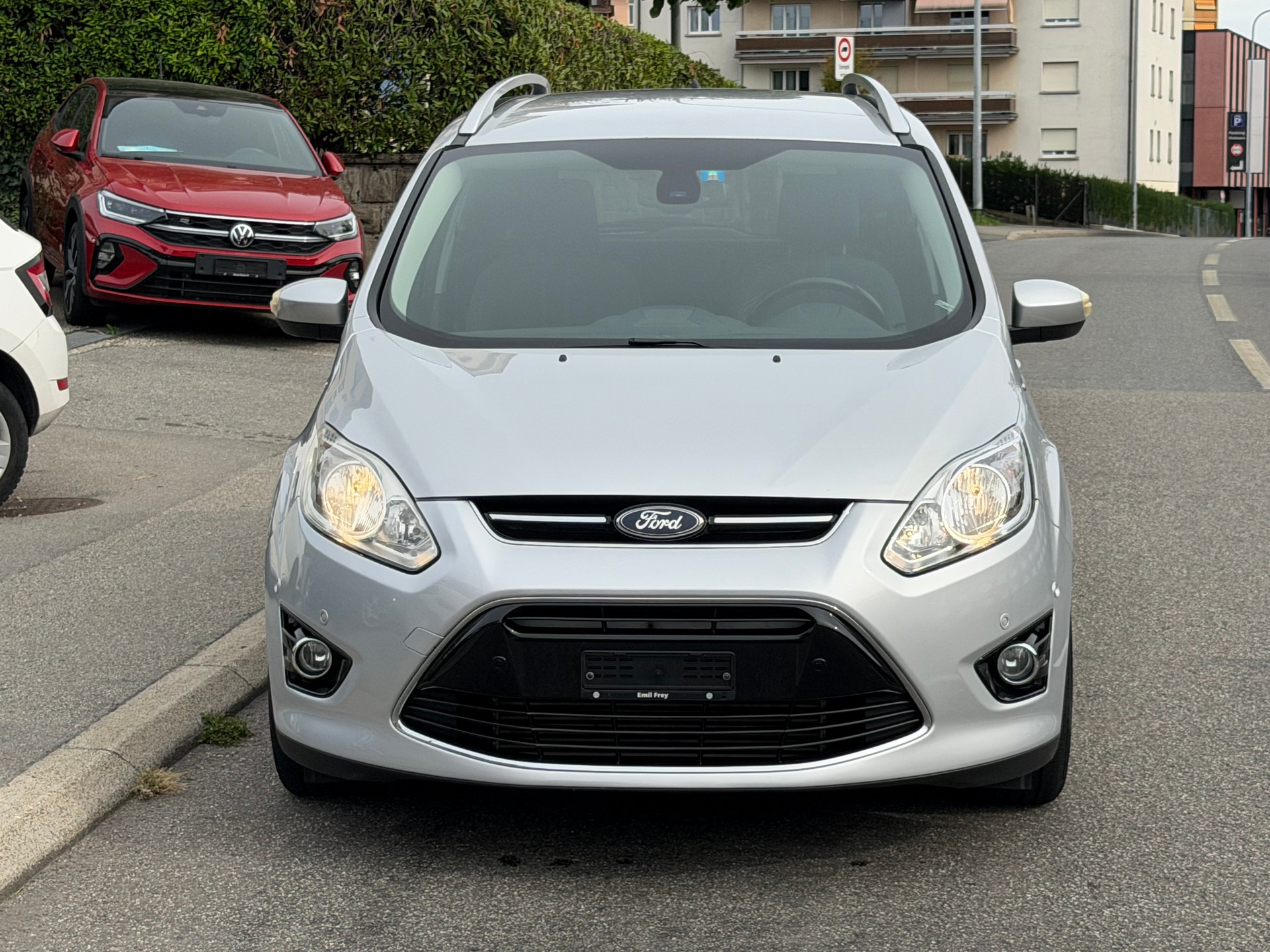 FORD Grand C-Max 2.0 TDCi Titanium-image-0