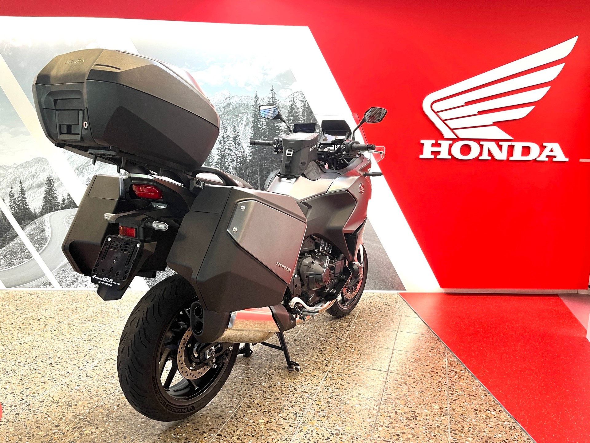 HONDA NT 1100 DCT-showroom-element-3