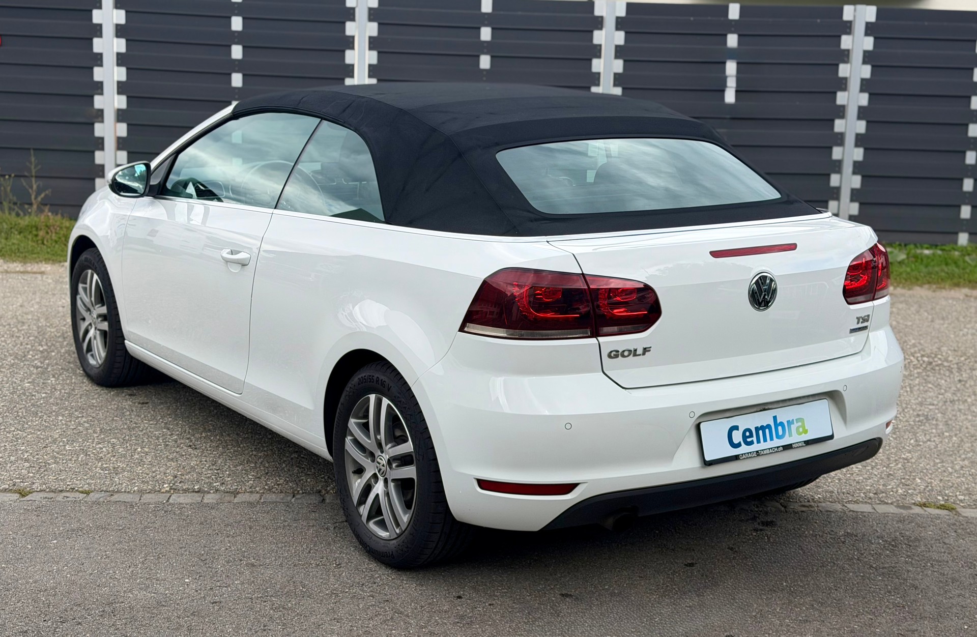 VW Golf Cabrio 1.2 TSI BMT day & night-image-5