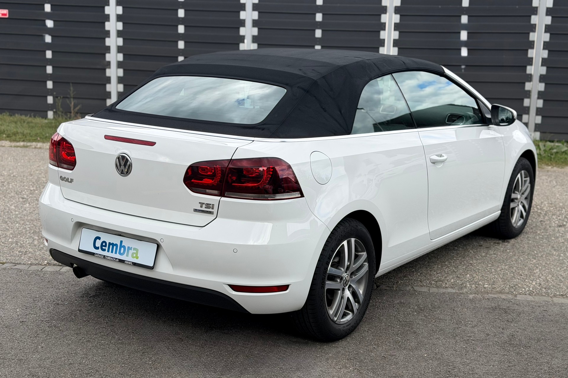 VW Golf Cabrio 1.2 TSI BMT day & night-image-6