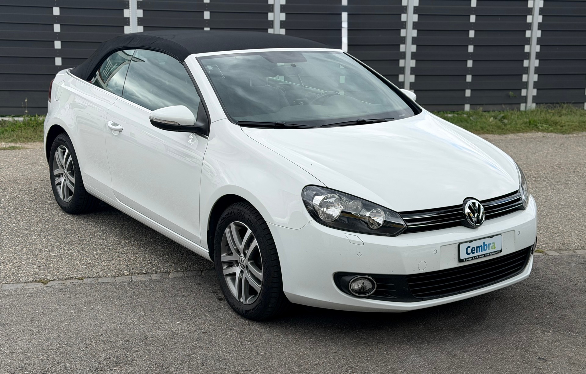 VW Golf Cabrio 1.2 TSI BMT day & night-image-0