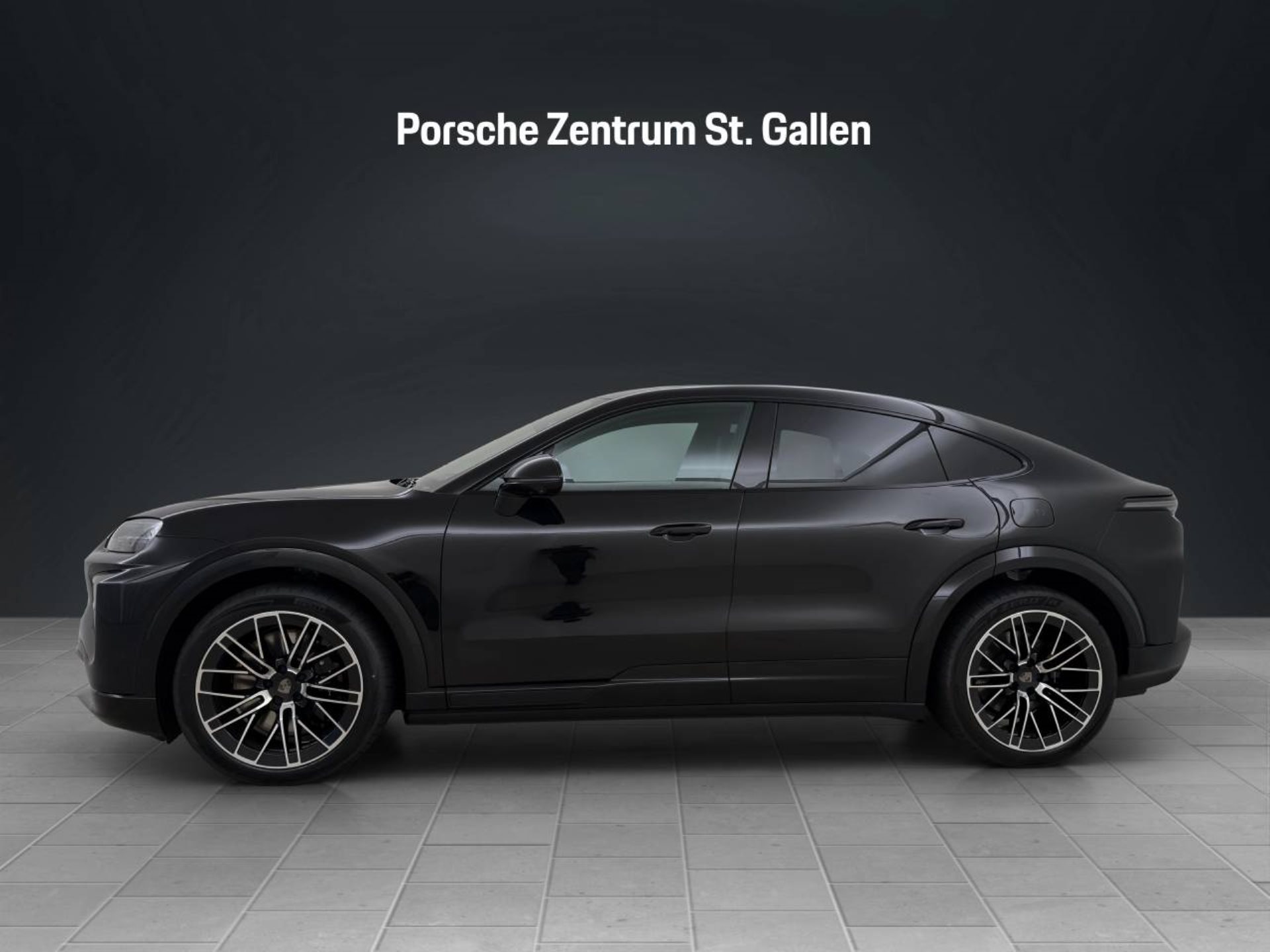 PORSCHE Cayenne Turbo Coupé Electric-image-1
