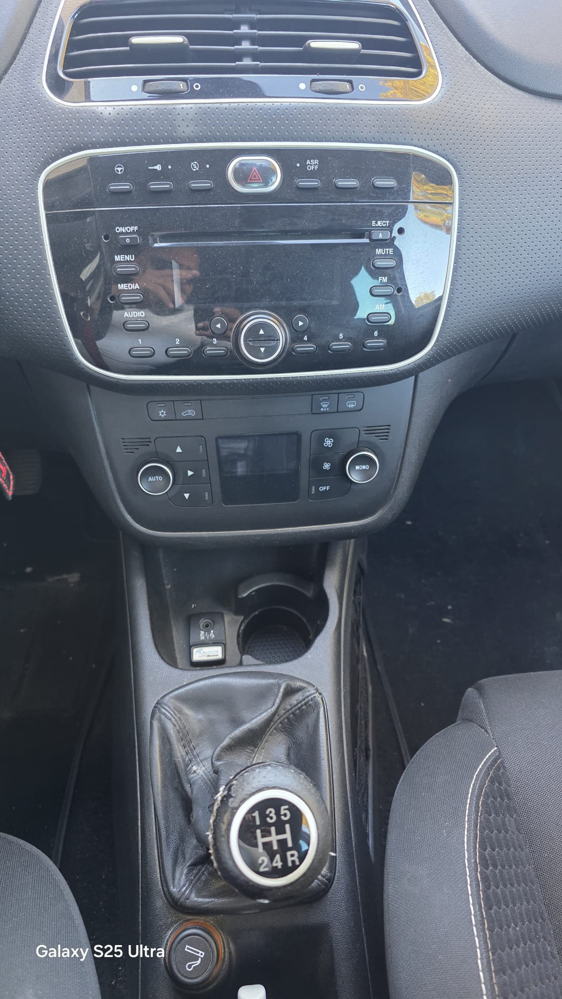 FIAT Punto Evo 1.4 16V Turbo Sport-image-12