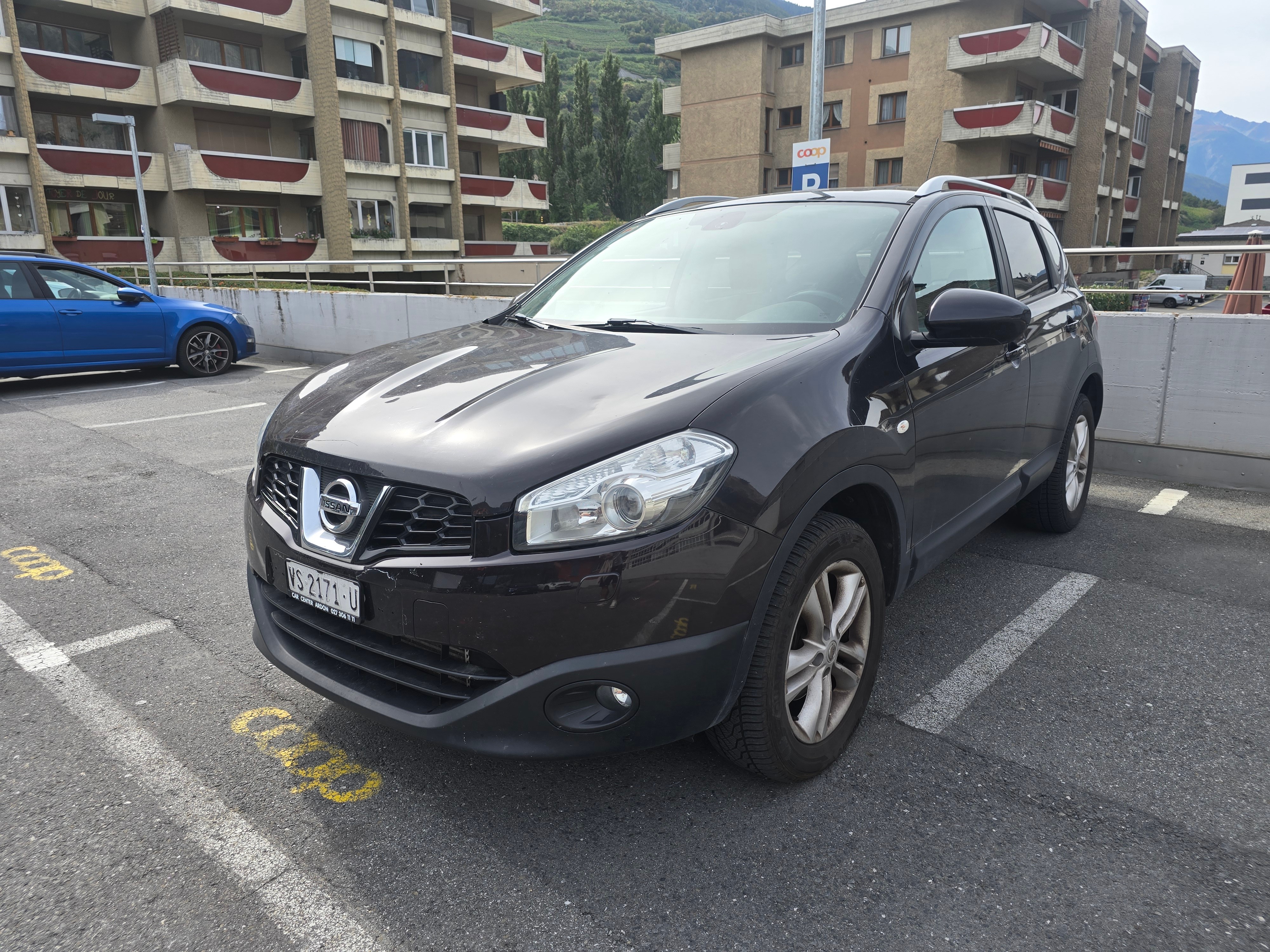 Car photo