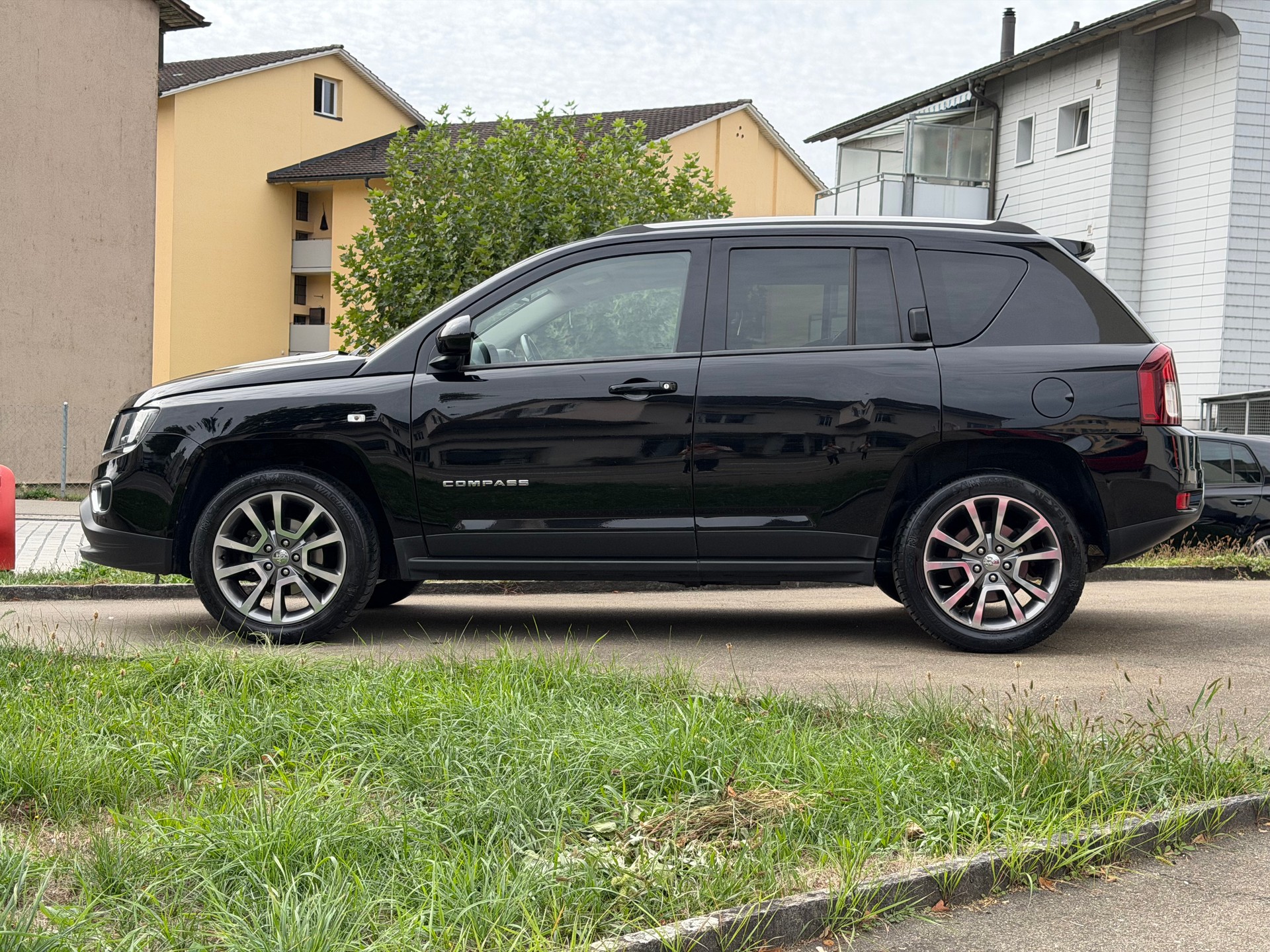 JEEP Compass 2.4 Limited Automatic-image-4