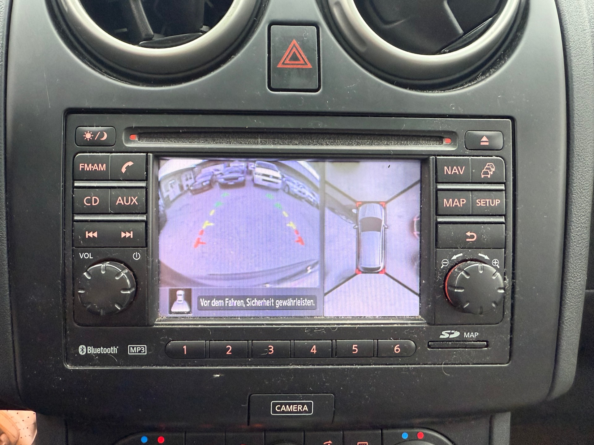 NISSAN Qashqai +2 2.0 4WD 360 XTronic CVT / Frisch ab MFK / 7 Plätzer / 360° Kamera / Leder / BOSE Sound-image-9