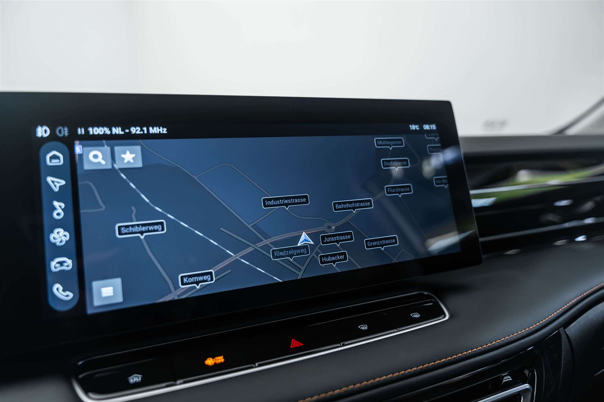 MG MG HS 1.5 T PHEV Comfort 272PS Automat-image-19