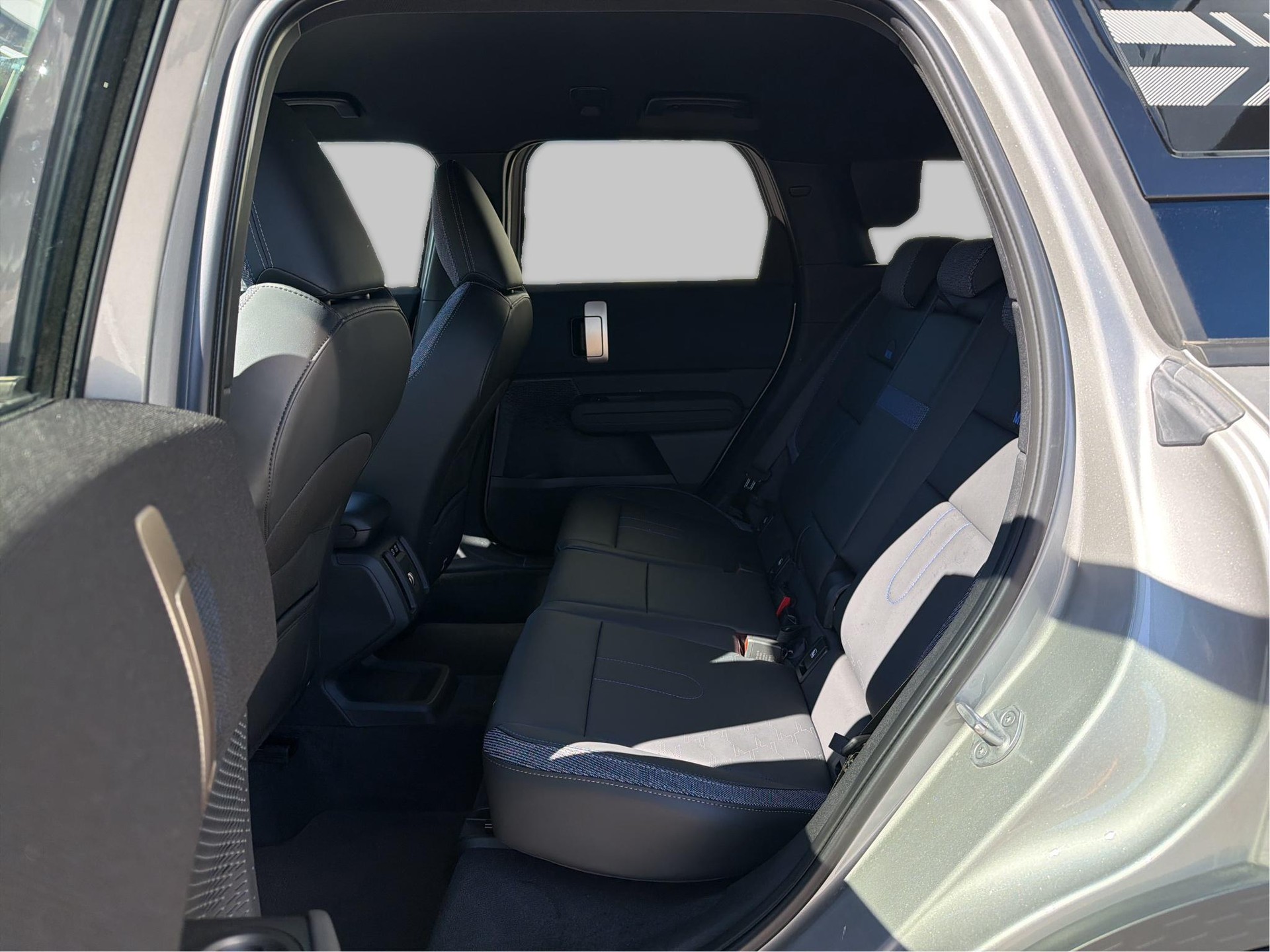 MINI Countryman C-image-16