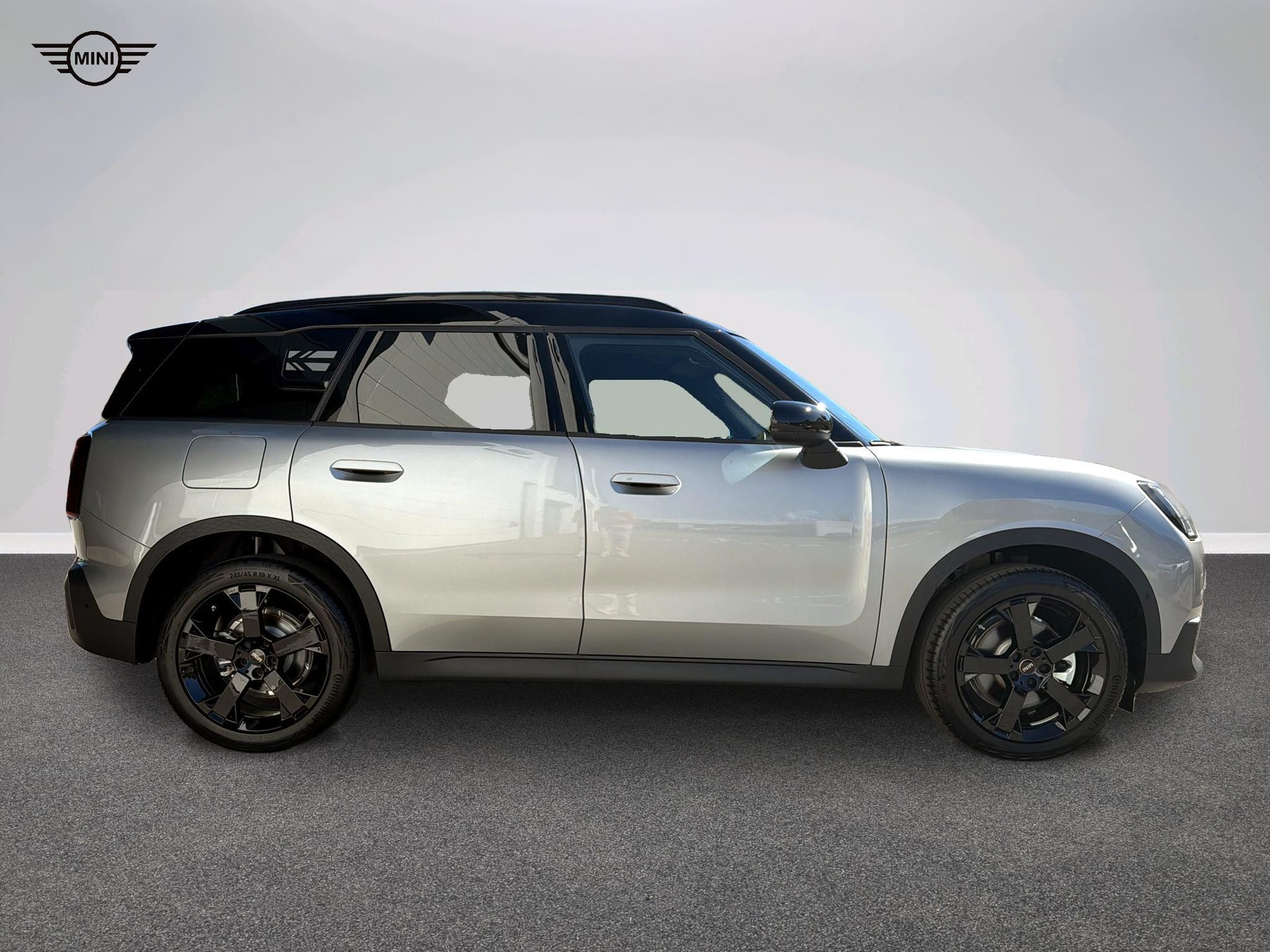 MINI Countryman C-image-2