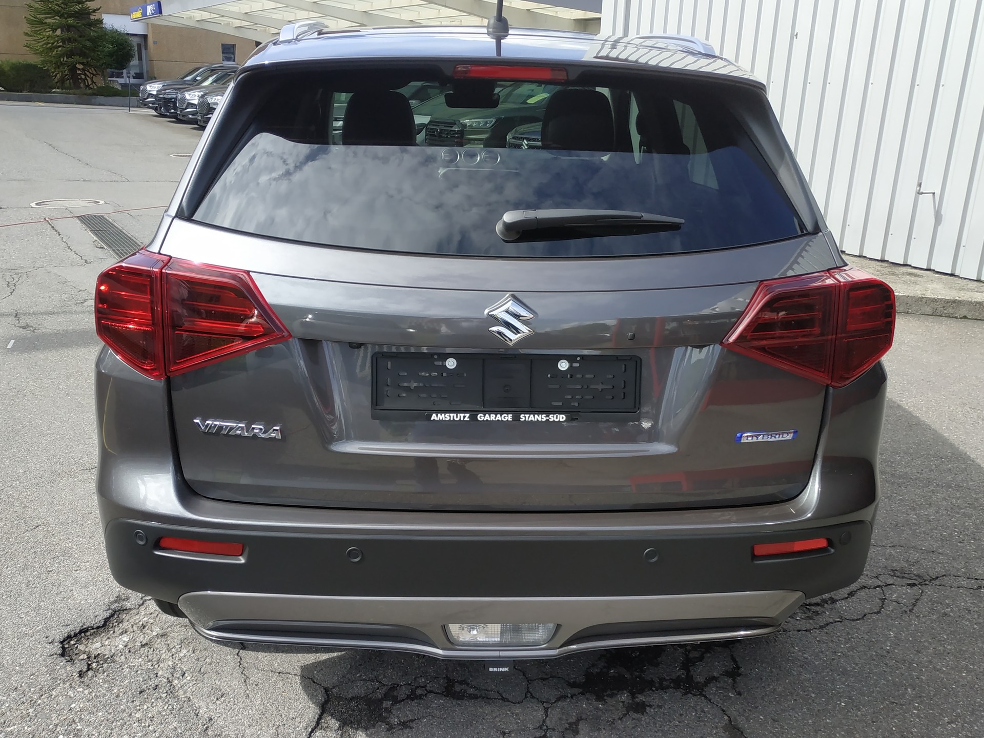 SUZUKI Vitara 1.4 Boosterjet Compact Top 4x4 Hybrid Automatic-image-9