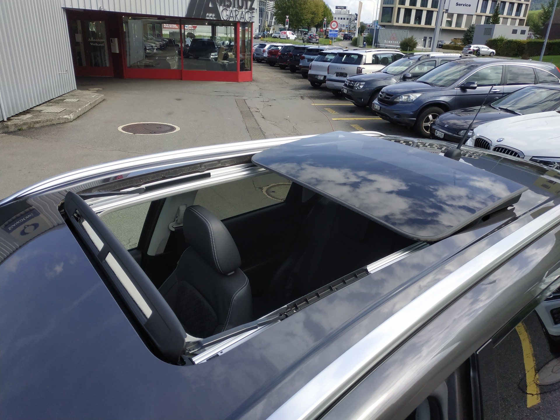 SUZUKI Vitara 1.4 Boosterjet Compact Top 4x4 Hybrid Automatic-image-8
