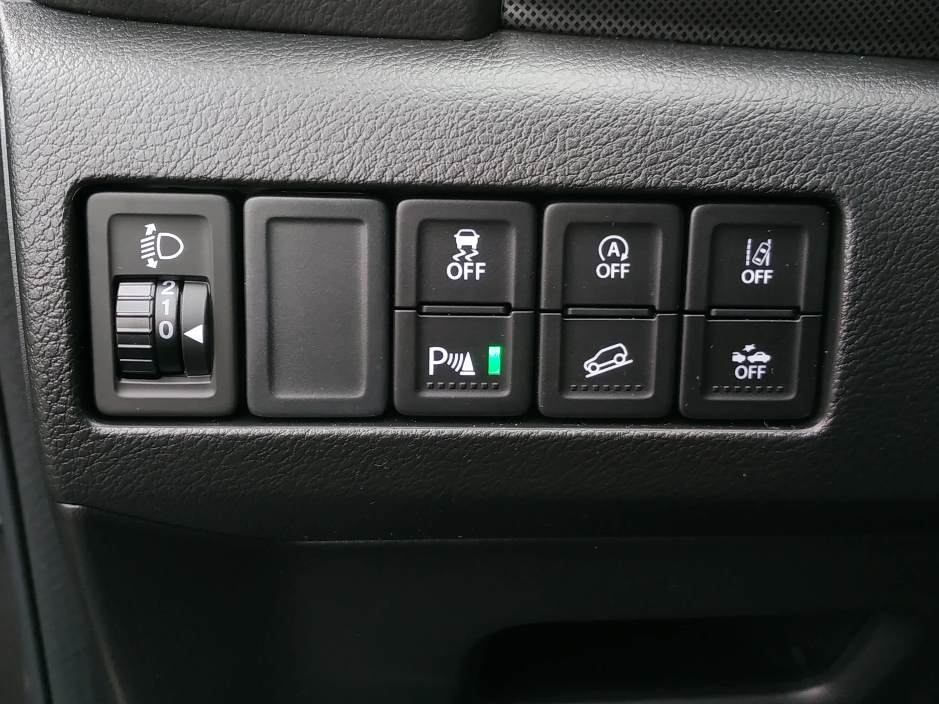 SUZUKI Vitara 1.4 Boosterjet Compact Top 4x4 Hybrid Automatic-image-19