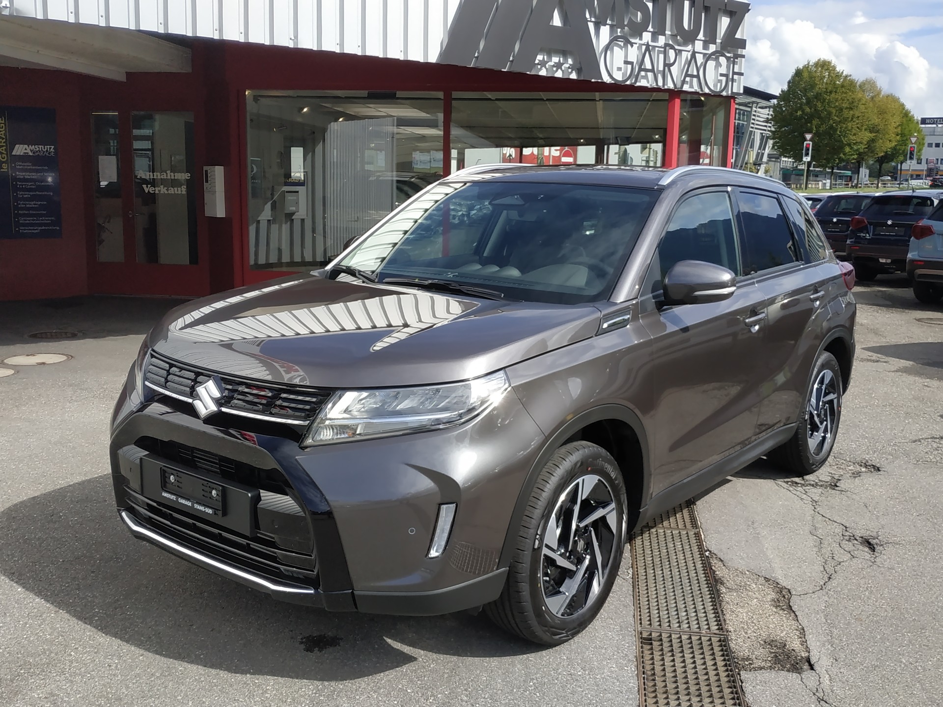 SUZUKI Vitara 1.4 Boosterjet Compact Top 4x4 Hybrid Automatic-image-0