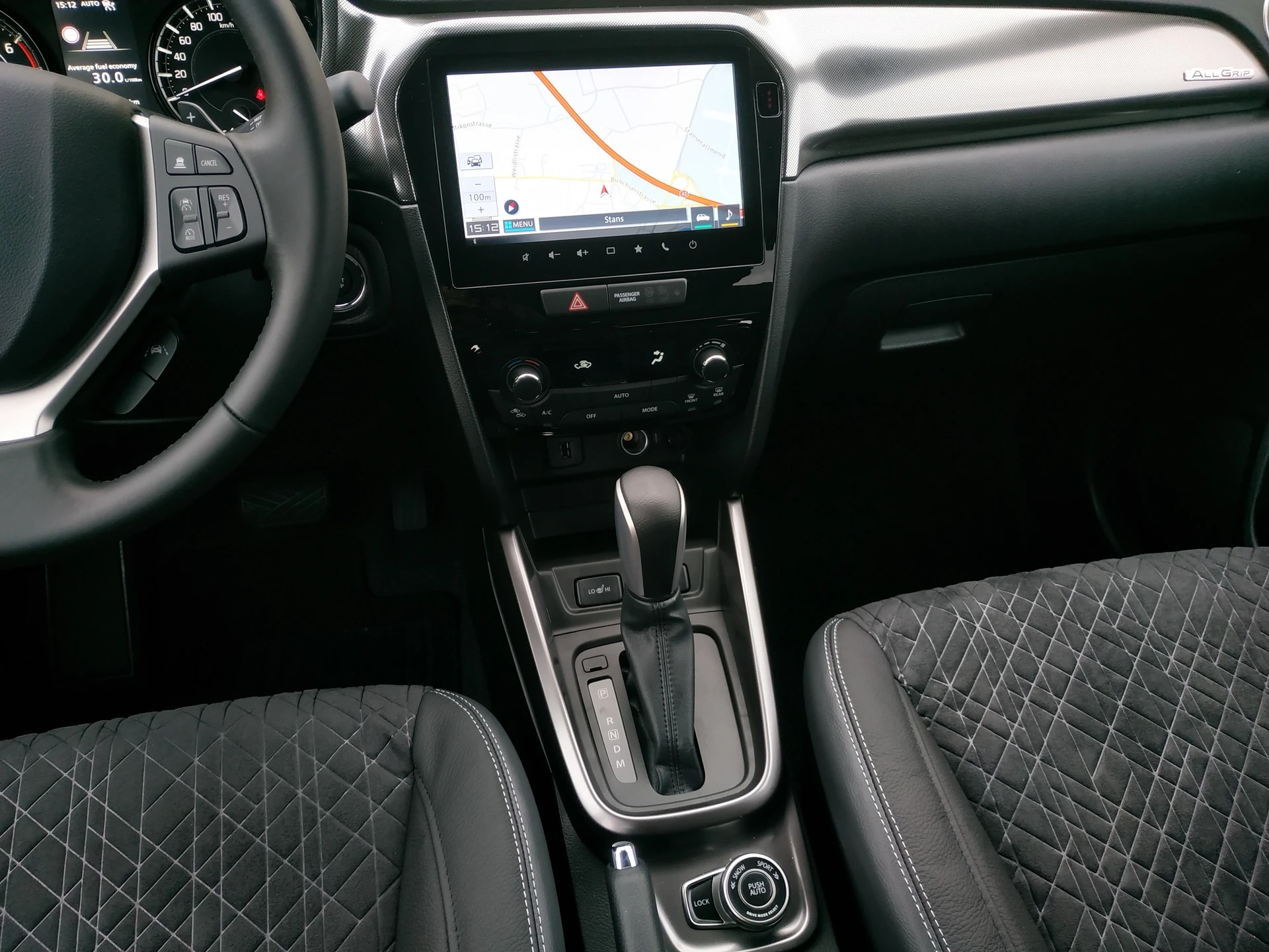 SUZUKI Vitara 1.4 Boosterjet Compact Top 4x4 Hybrid Automatic-image-13