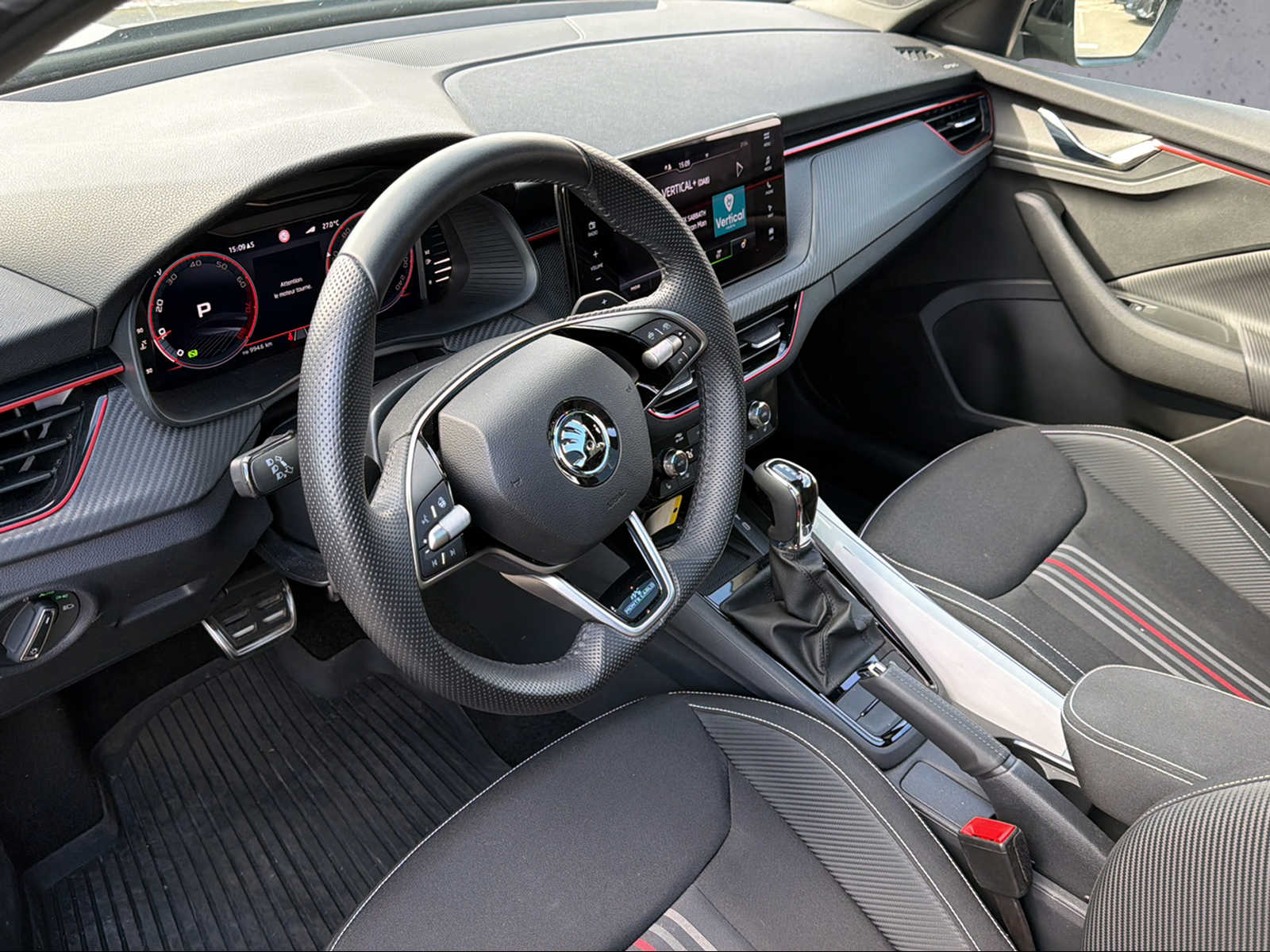 SKODA Kamiq 1.5 TSI Monte Carlo DSG-image-2