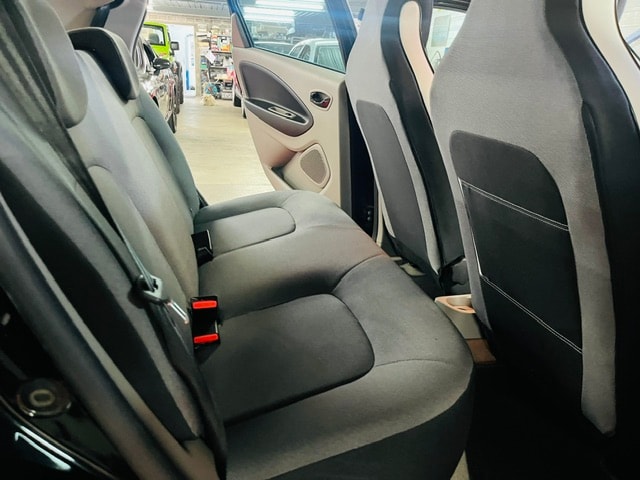 RENAULT Zoe Intens R240-image-11