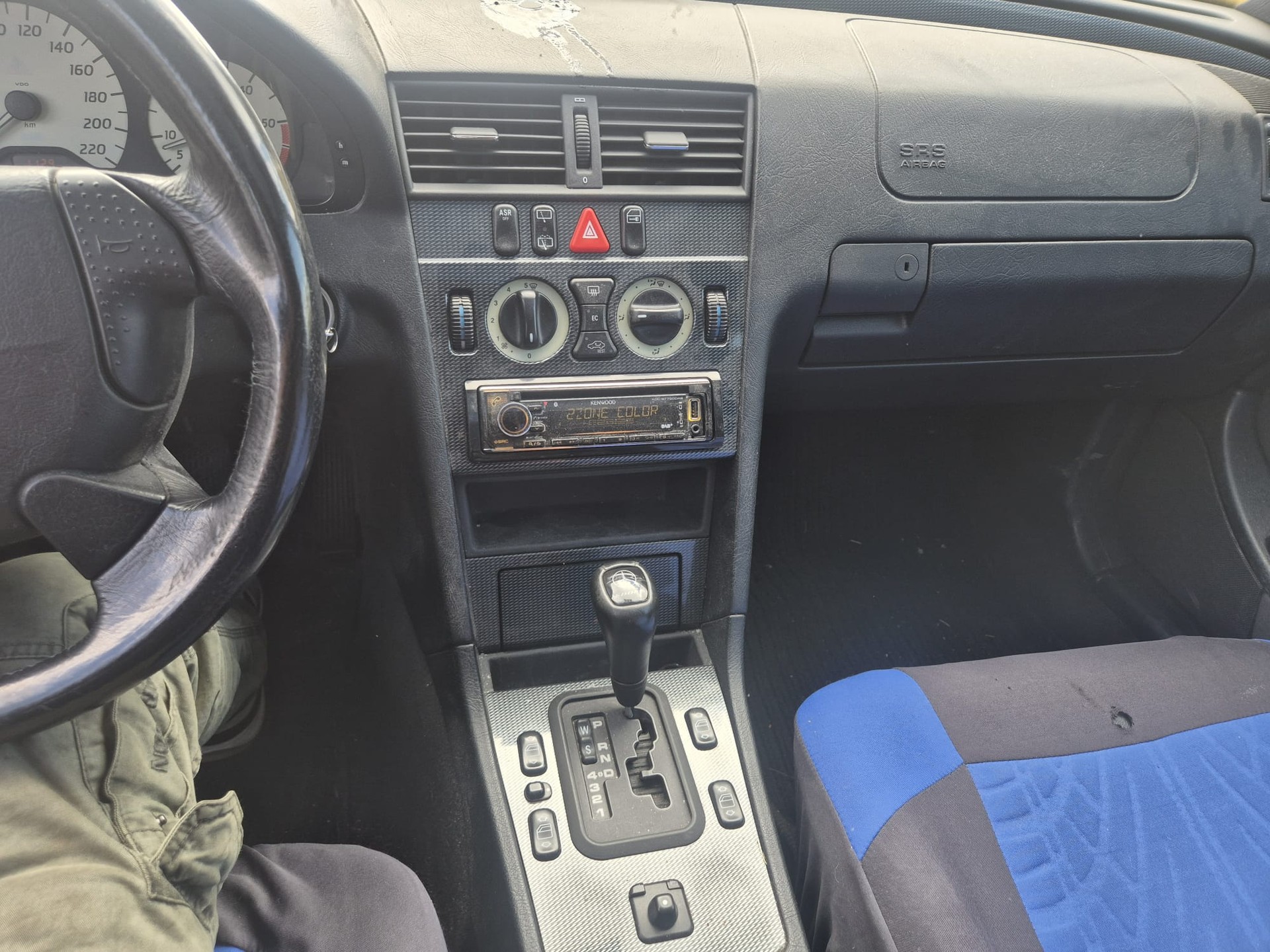 MERCEDES-BENZ C 250 TD Sport-image-7