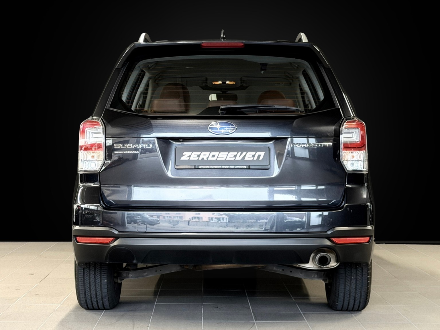 SUBARU Forester 2.0i Swiss Tabacco Edition Lineartronic-image-5