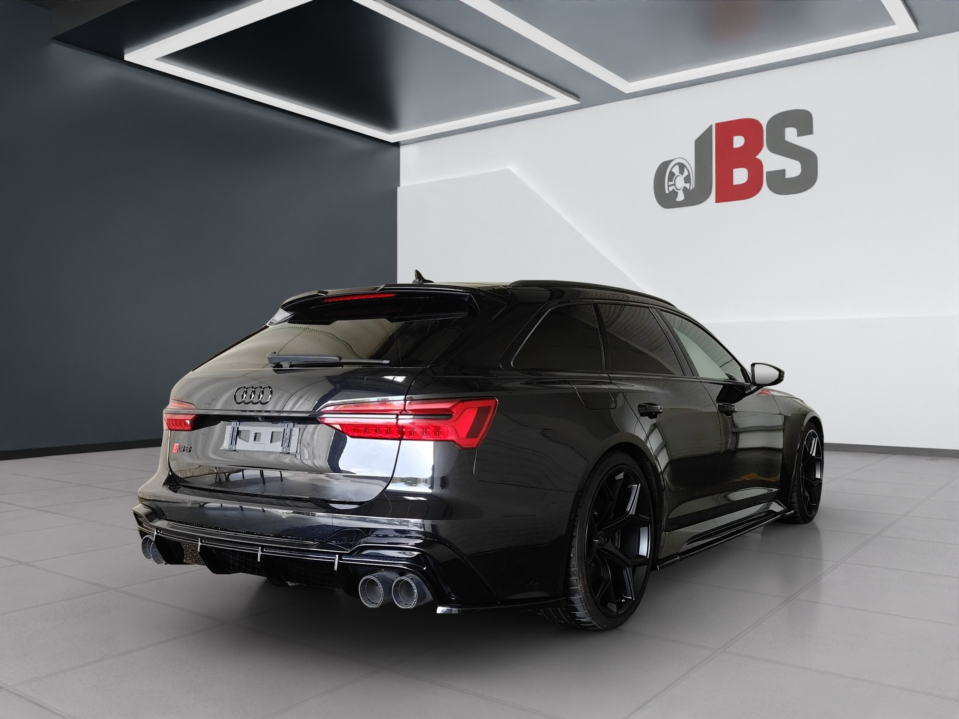 AUDI RS6 Avant 4.0 TFSI V8 quattro-image-3