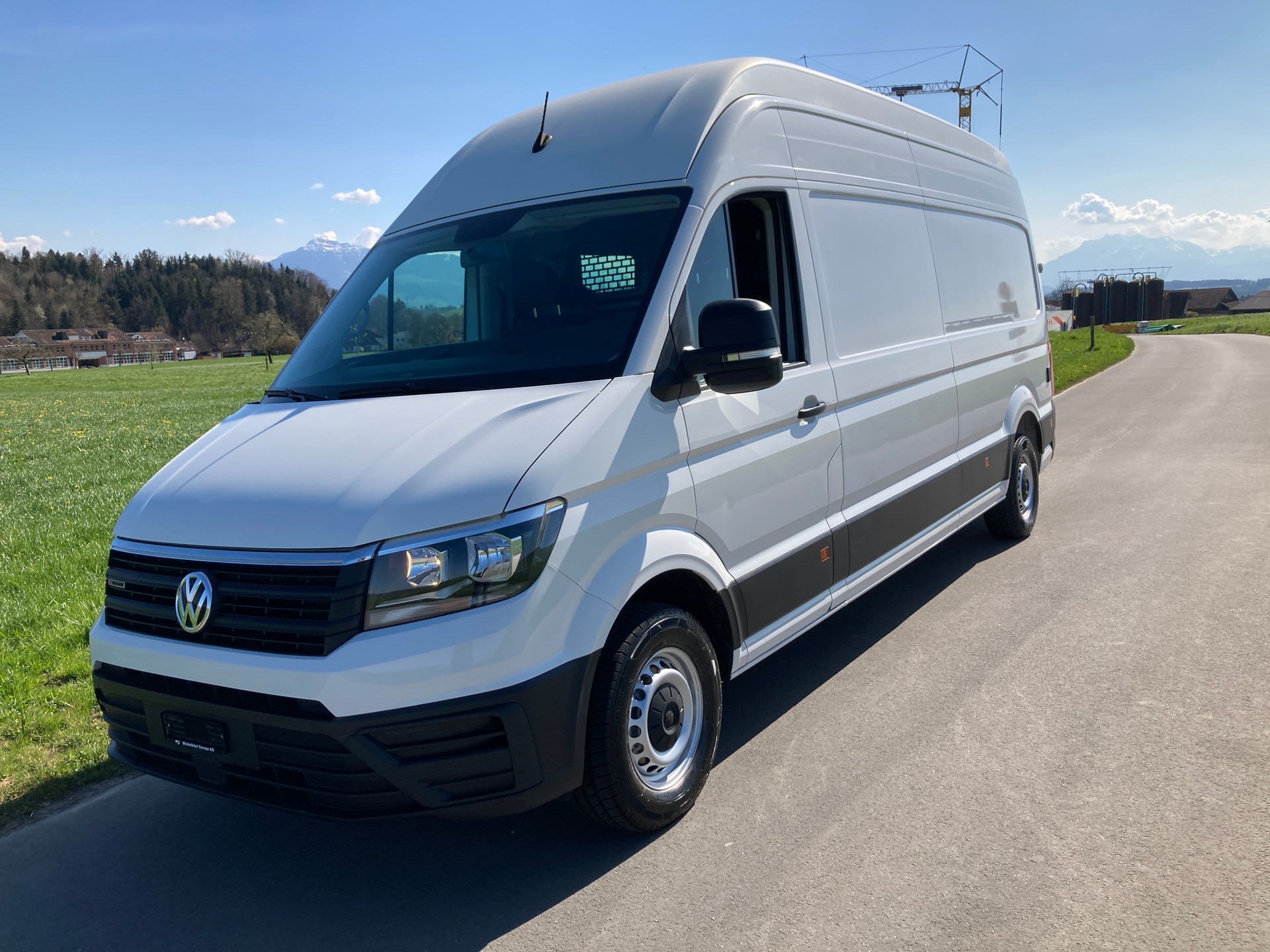 VW Crafter 35 2.0 TDI L4 4Motion mit Hebebühne-image-0