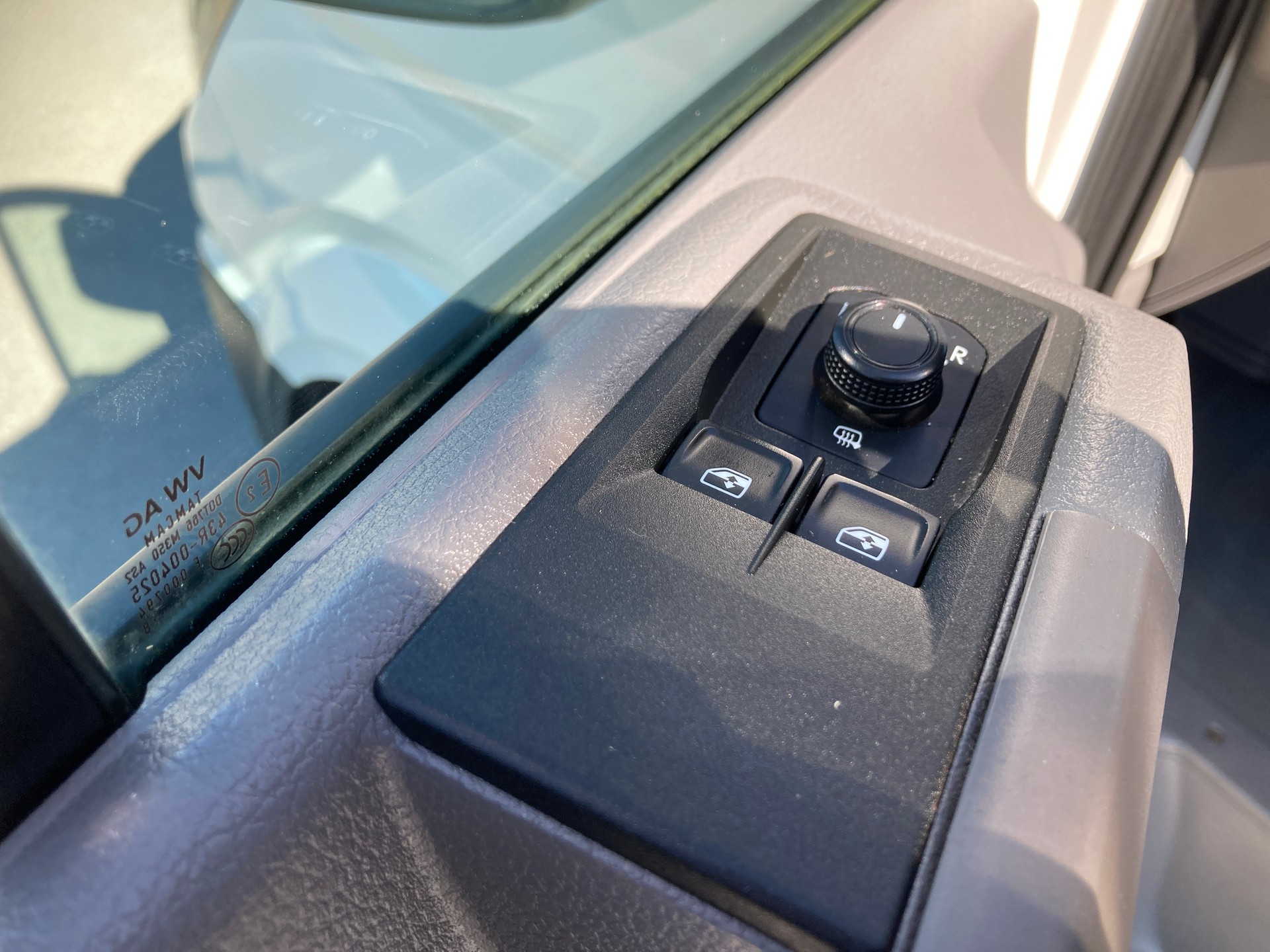 VW Crafter 35 2.0 TDI L4 4Motion mit Hebebühne-image-10