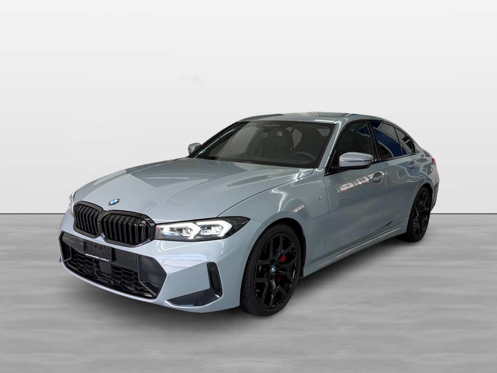 BMW 320d xDrive 48V Steptronic M Sport Pro-image-1