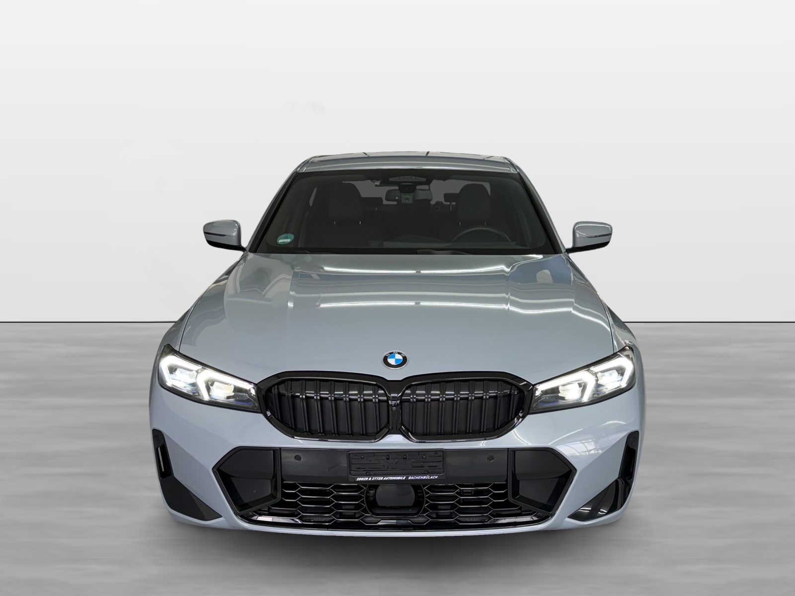 BMW 320d xDrive 48V Steptronic M Sport Pro-image-0
