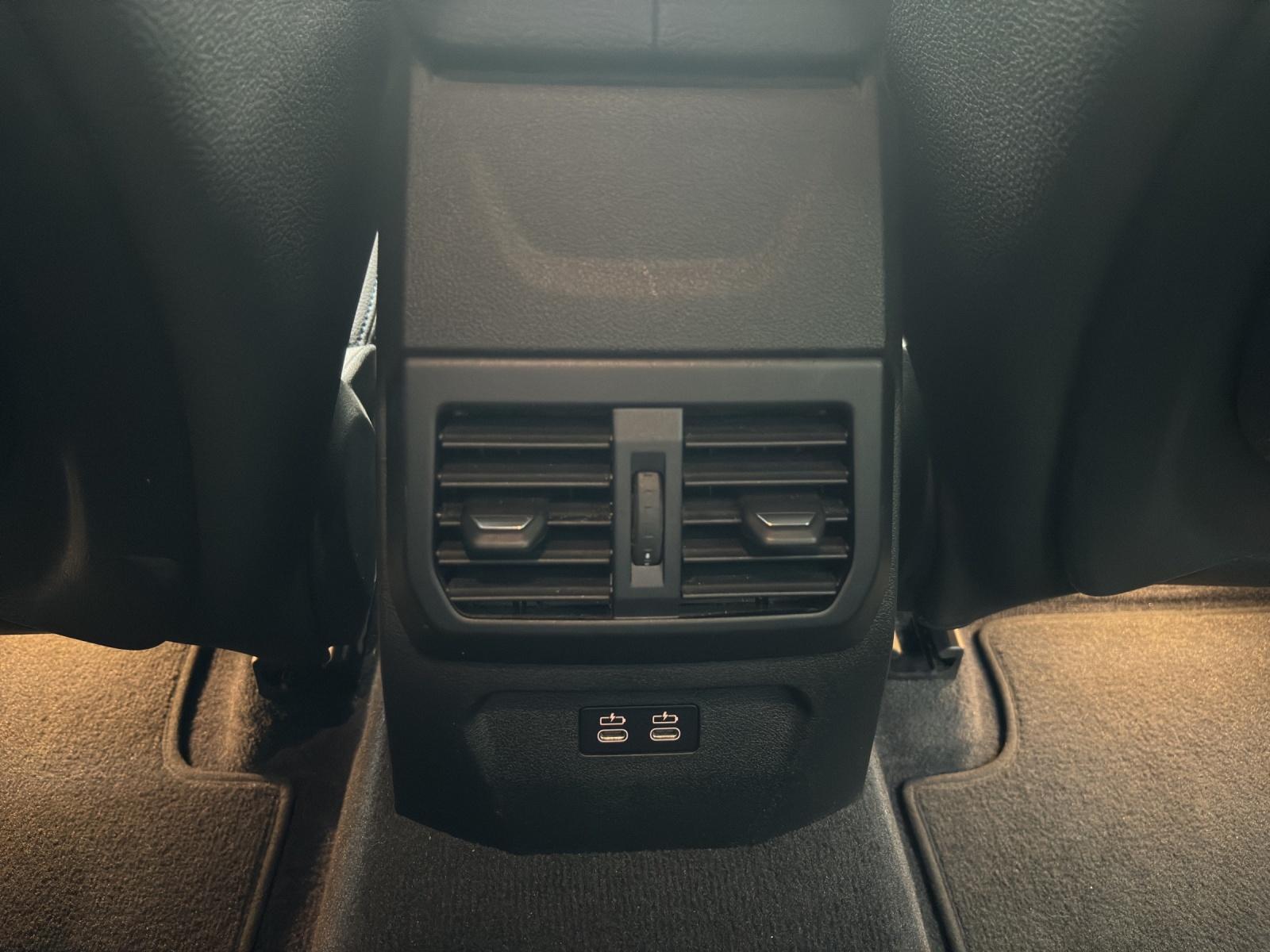 BMW 118i-image-21