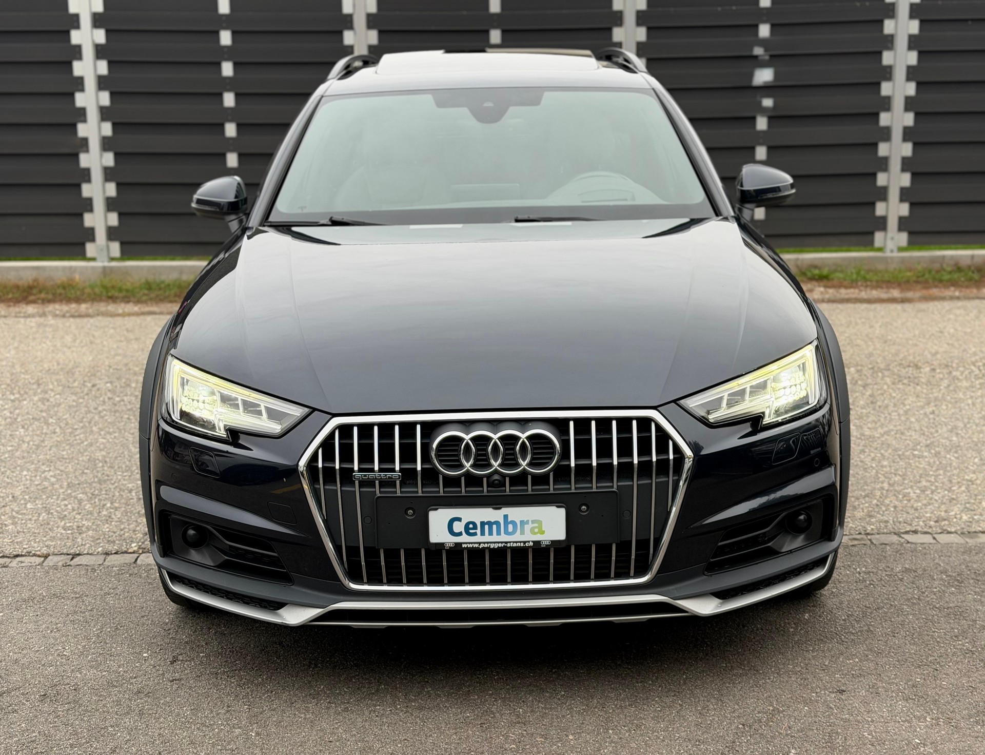AUDI A4 allroad 3.0 TDI quattro tiptronic-image-1