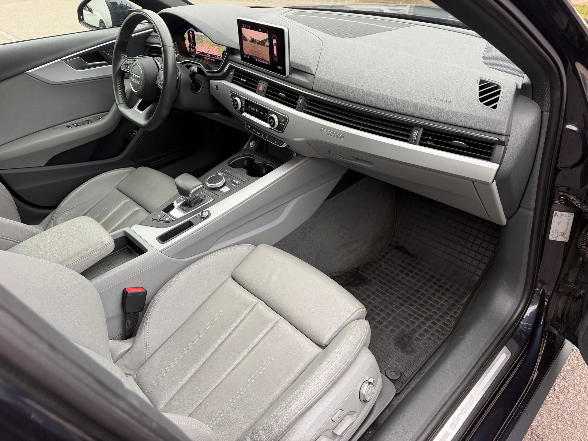 AUDI A4 allroad 3.0 TDI quattro tiptronic-image-10