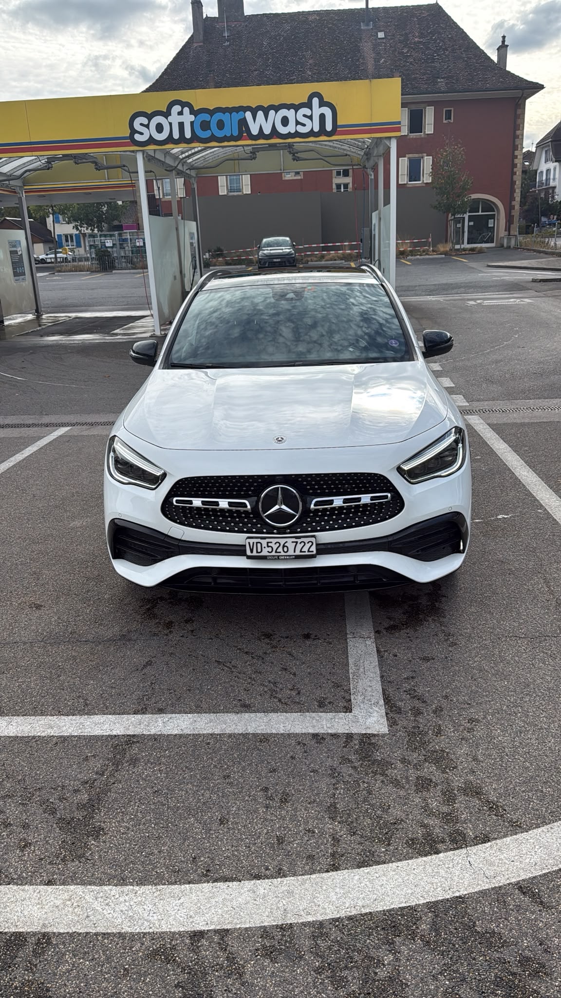Car photo