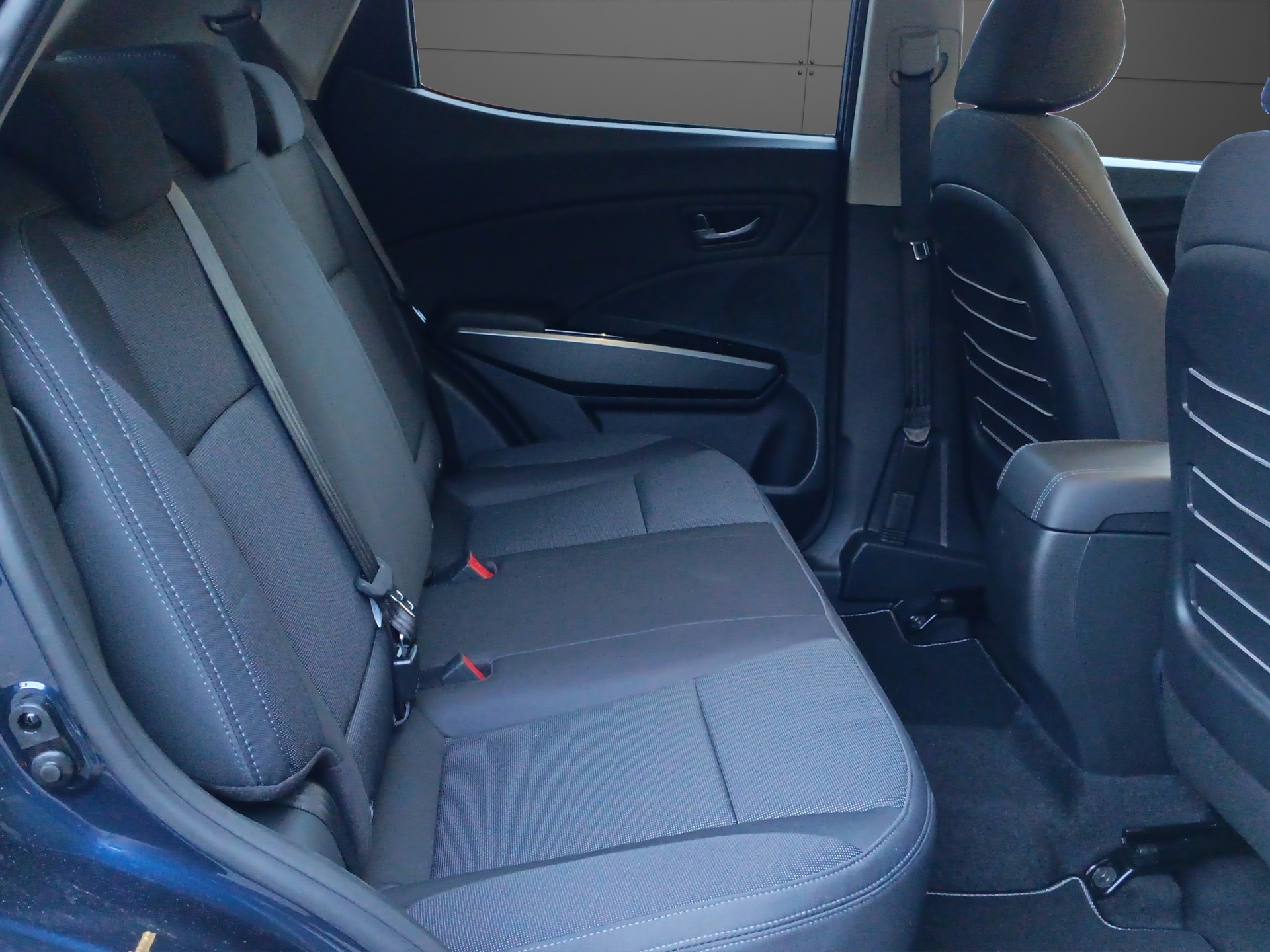 KGM-SsangYong Tivoli 1.5 T GDI Steel 4WD-image-16