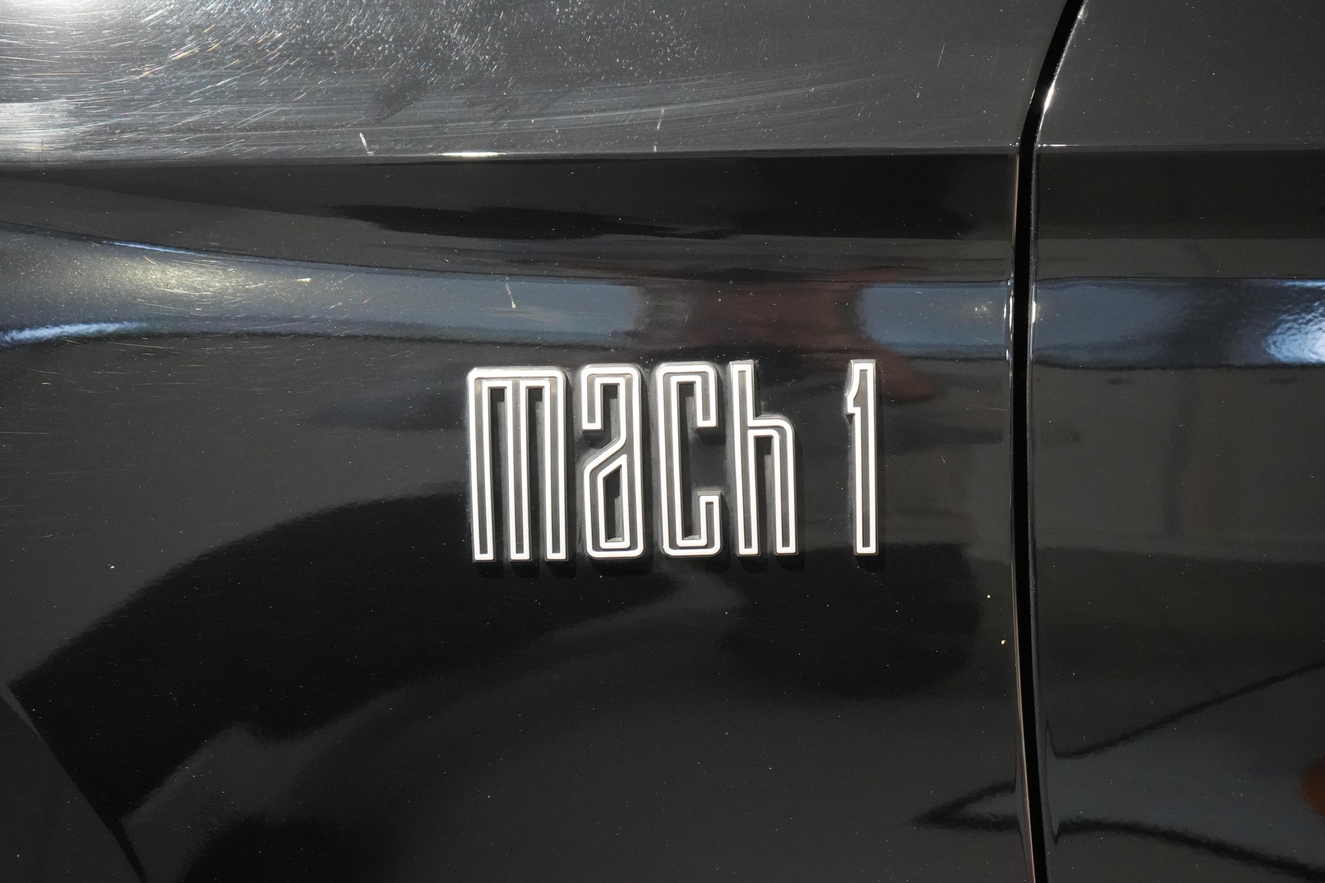 FORD Mustang Coupé 5.0 V8 Mach 1-image-18