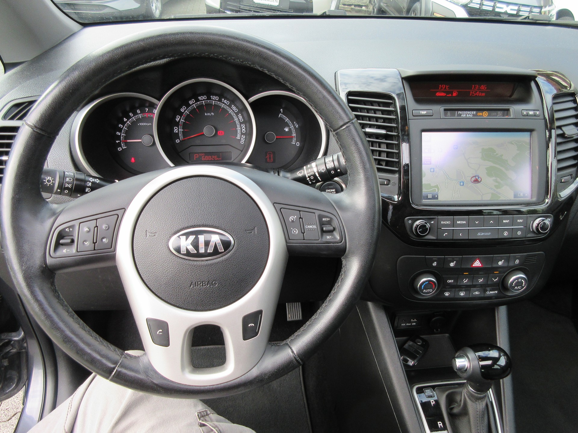 KIA Venga 1.6 CVVT Swiss Champion Automatic-image-11
