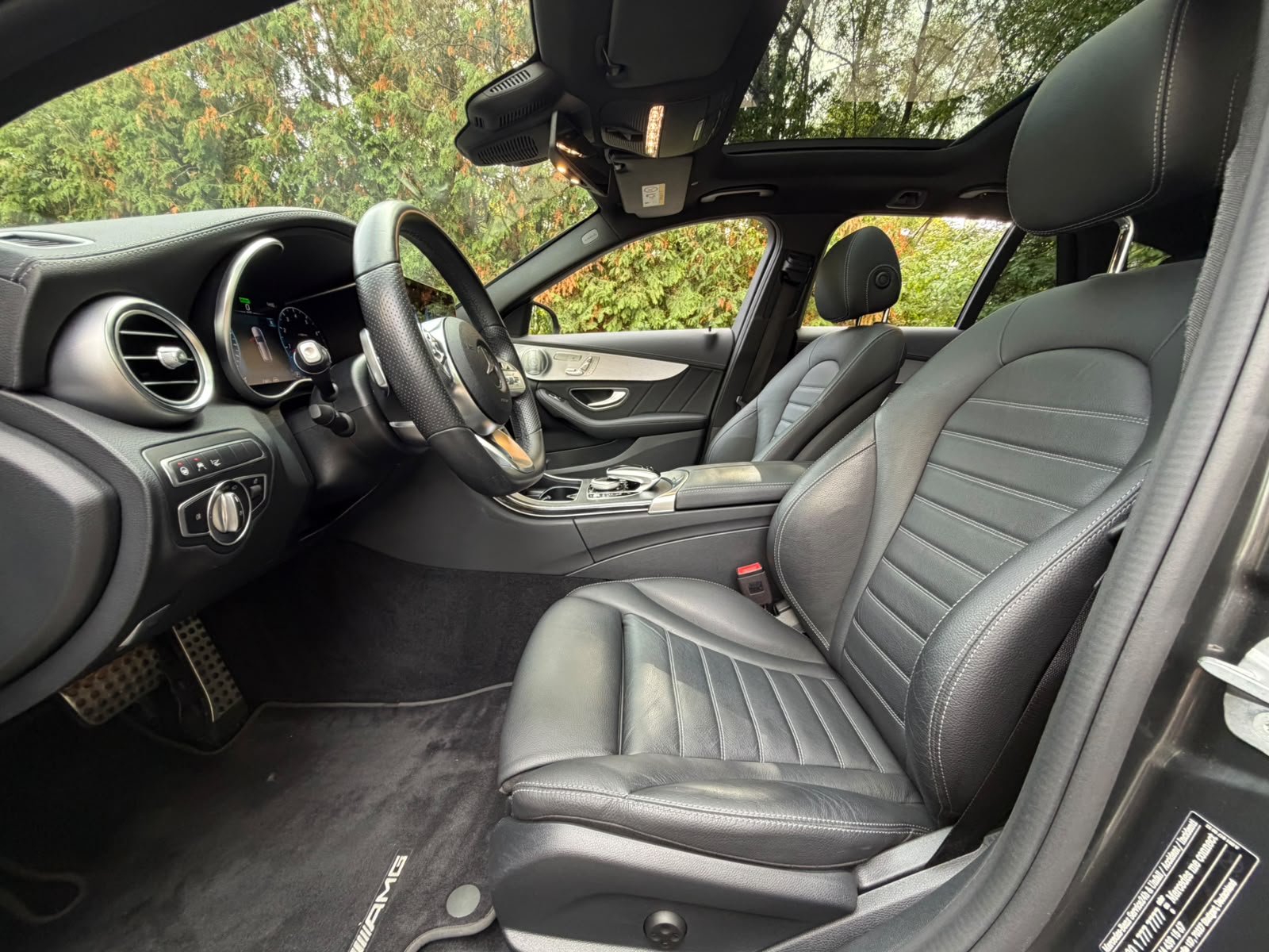 MERCEDES-BENZ C 200 Swiss Star AMG Line 4M 9G-Tronic-image-9
