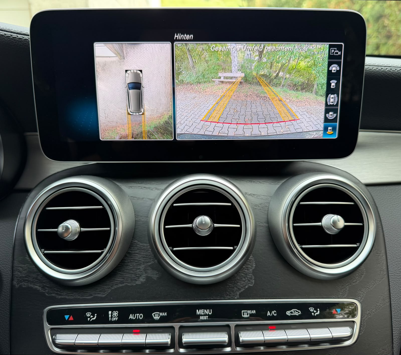 MERCEDES-BENZ C 200 Swiss Star AMG Line 4M 9G-Tronic-image-24