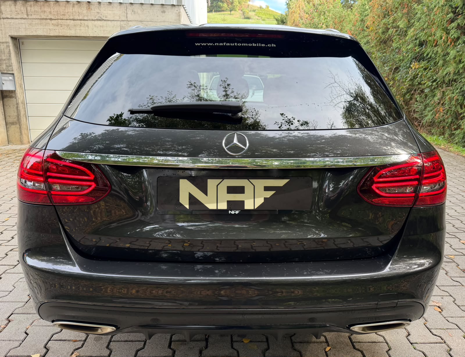 MERCEDES-BENZ C 200 Swiss Star AMG Line 4M 9G-Tronic-image-3