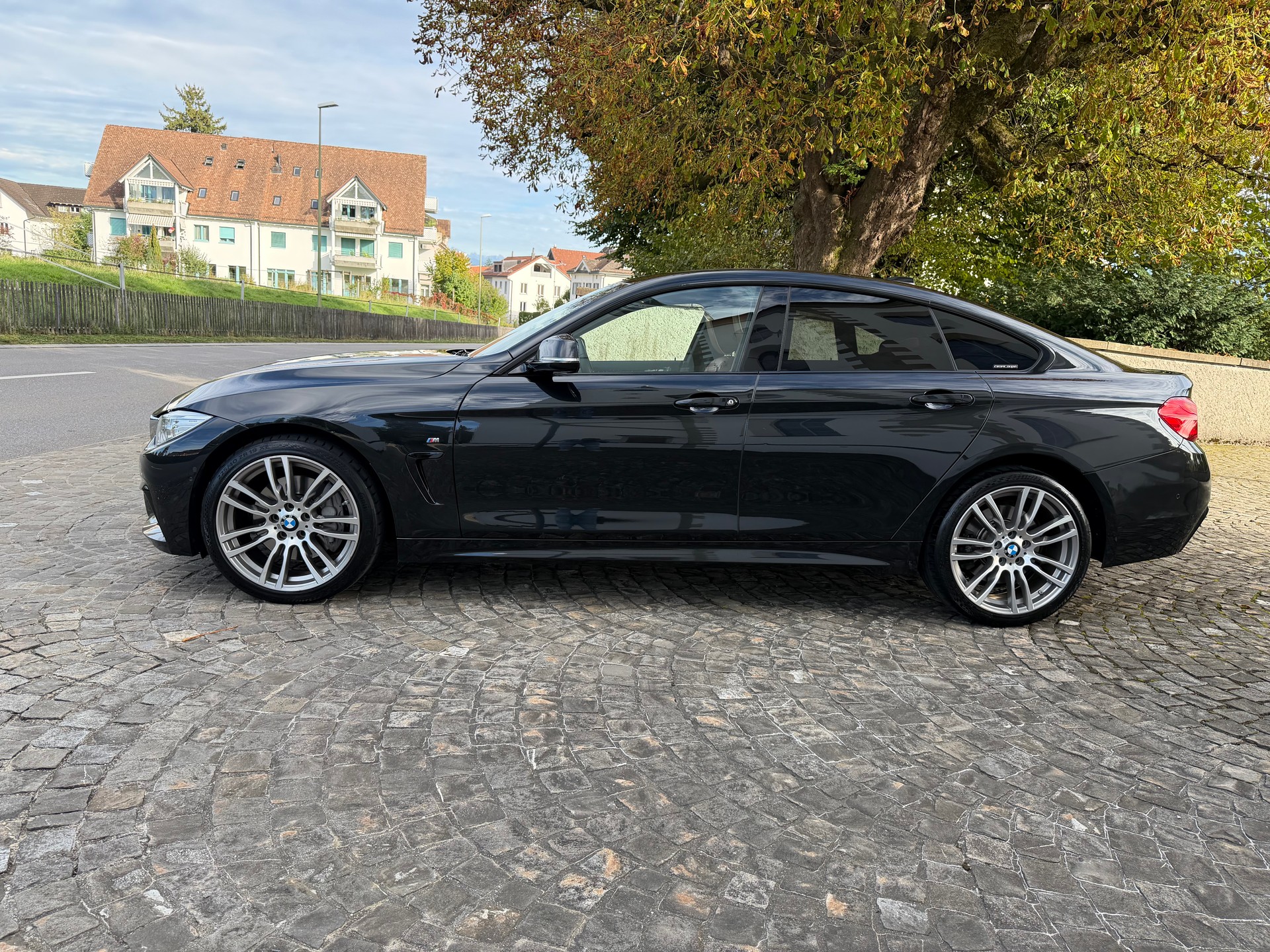 BMW 435d Gran Coupé xDrive M Sport Steptronic / 1 Hand / CH-Fahrzeug / Ab MFK / 36 Monate Garantie / Leder / Navi/harman/kardon-image-7