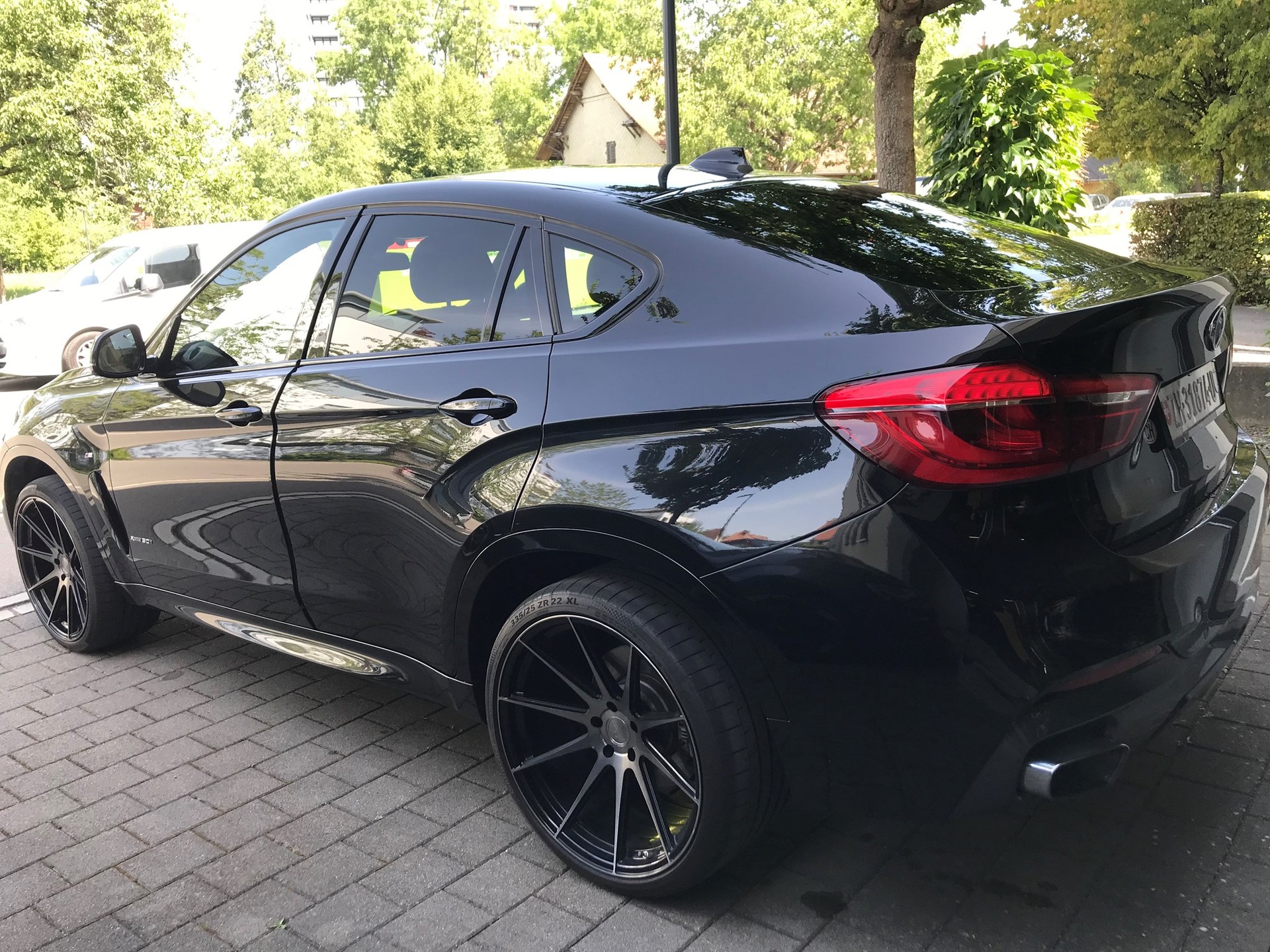BMW X6 xDrive 50i M- SPORT-image-3