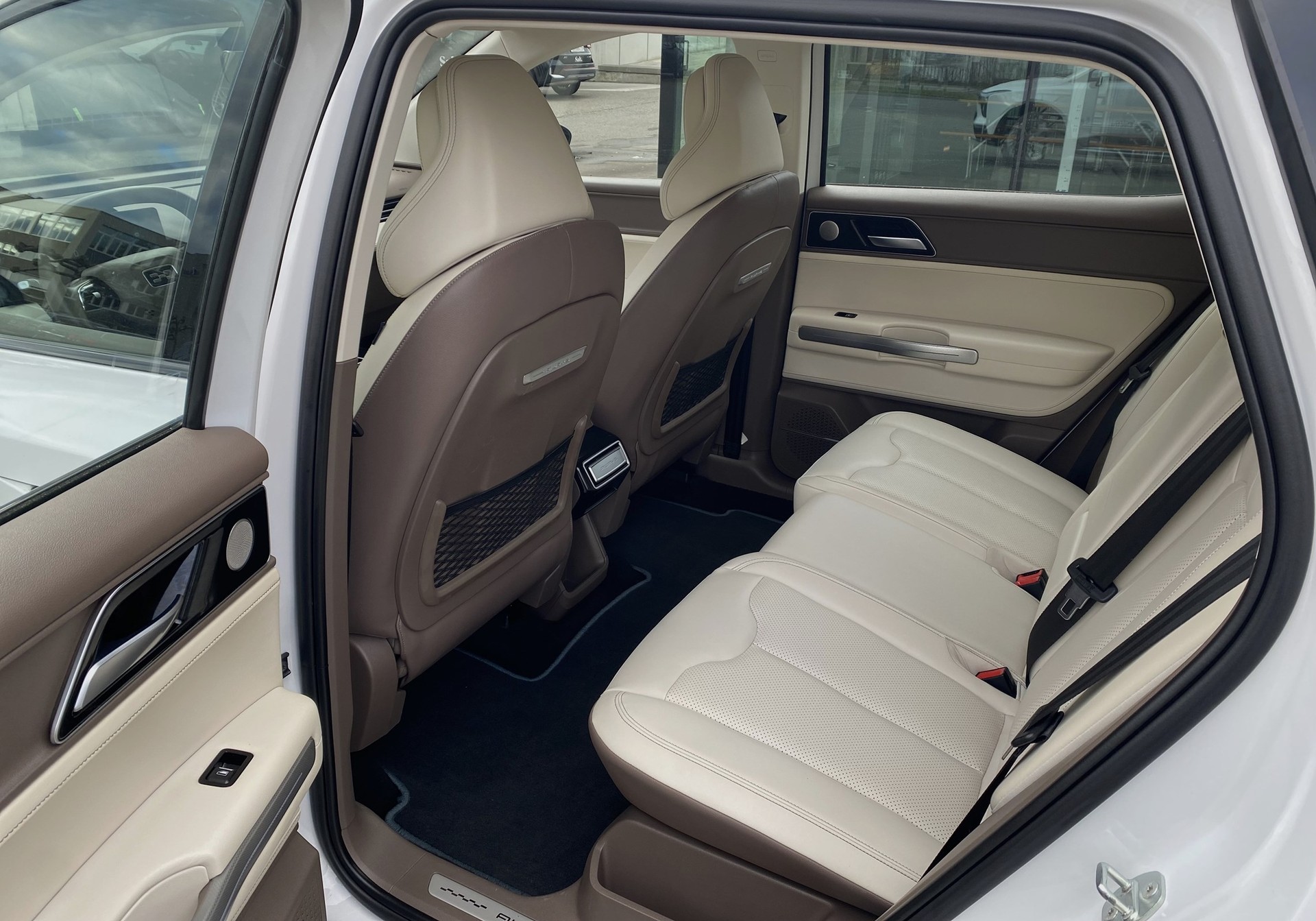 AIWAYS U5 Premium-image-7