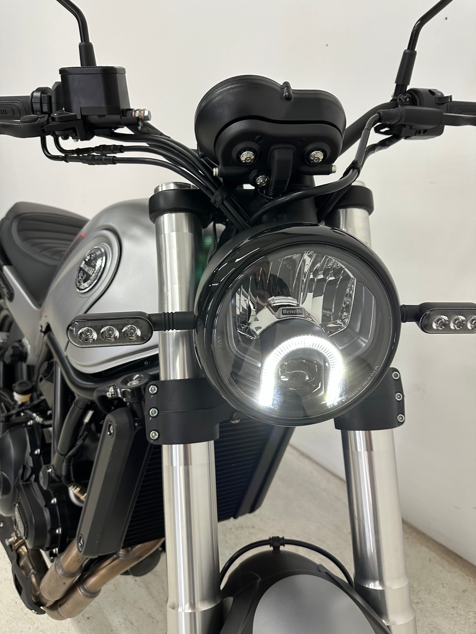 BENELLI Leoncino 500 (35kW)-showroom-element-2