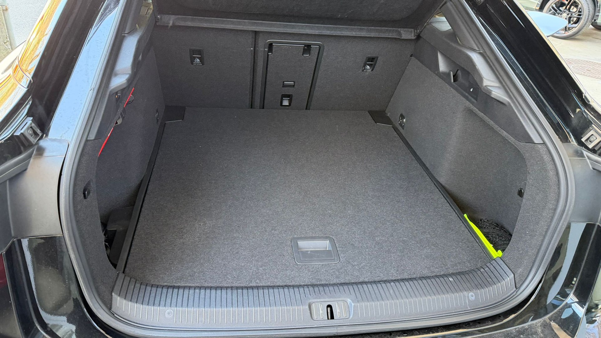 VW ID.7 Pro 77 kWh Pro-image-25