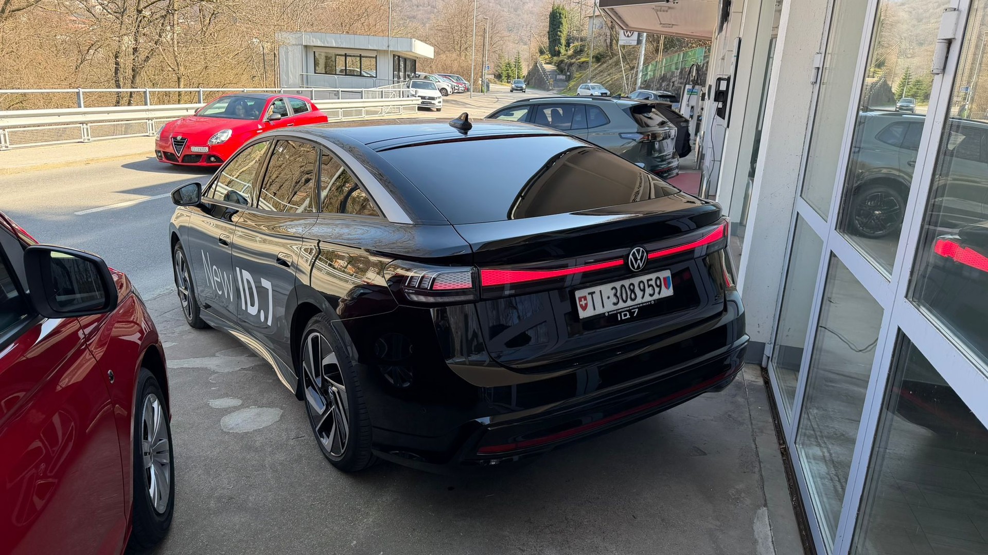 VW ID.7 Pro 77 kWh Pro-image-3