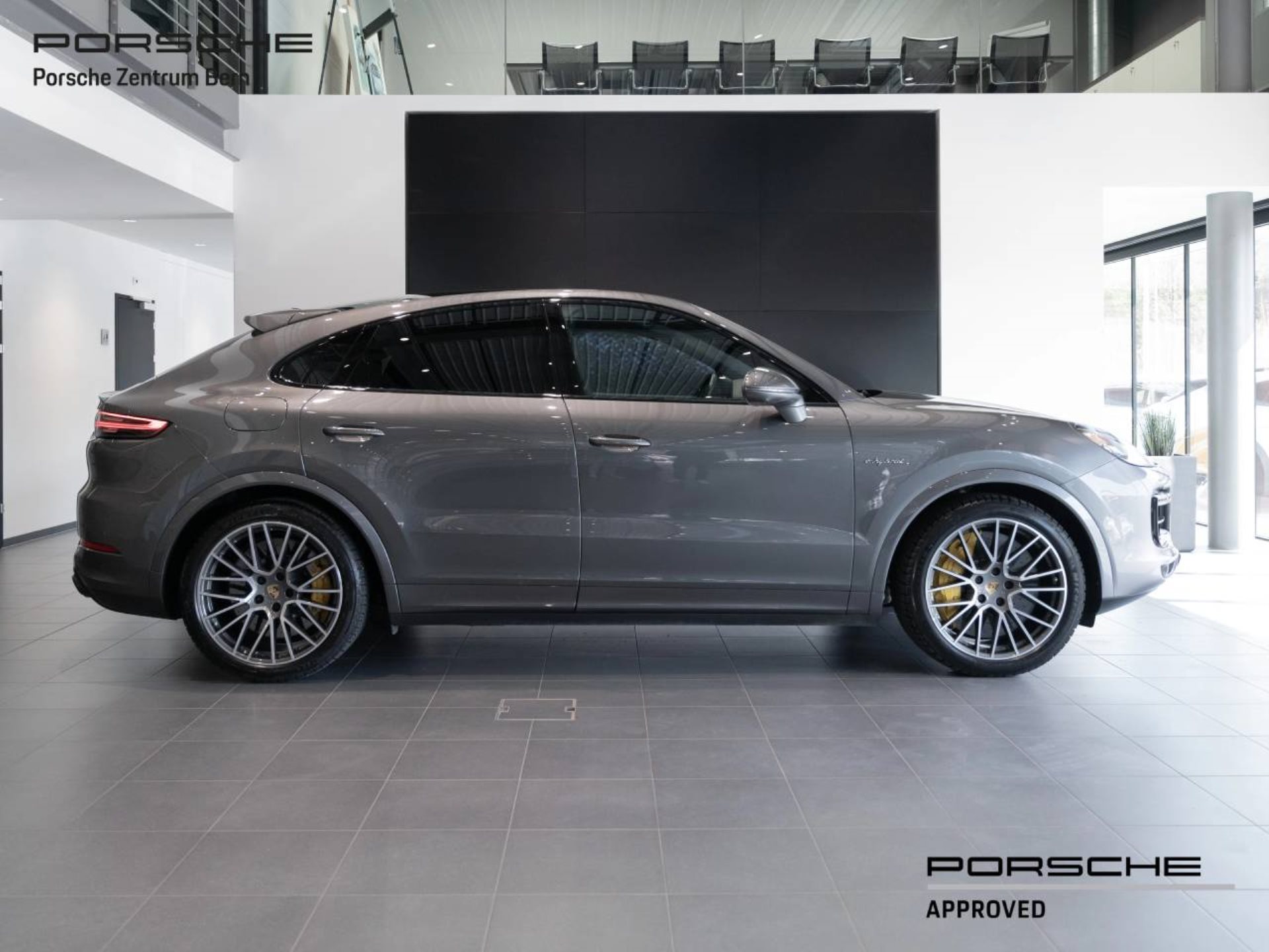PORSCHE Cayenne Turbo S E-Hybrid Coupé-image-1