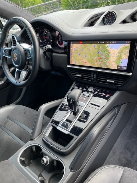 PORSCHE CAYENNE Coupé GTS-image-23