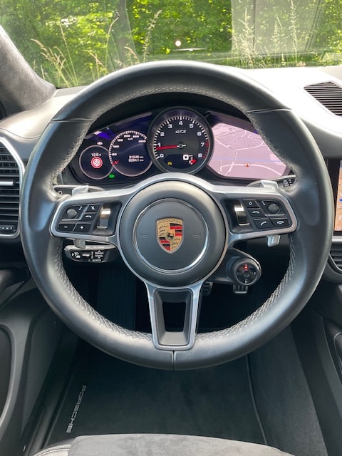 PORSCHE CAYENNE Coupé GTS-image-21