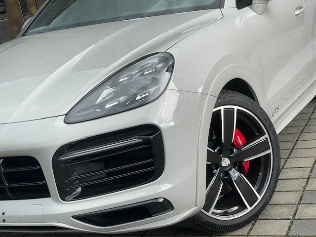 PORSCHE CAYENNE Coupé GTS-image-3