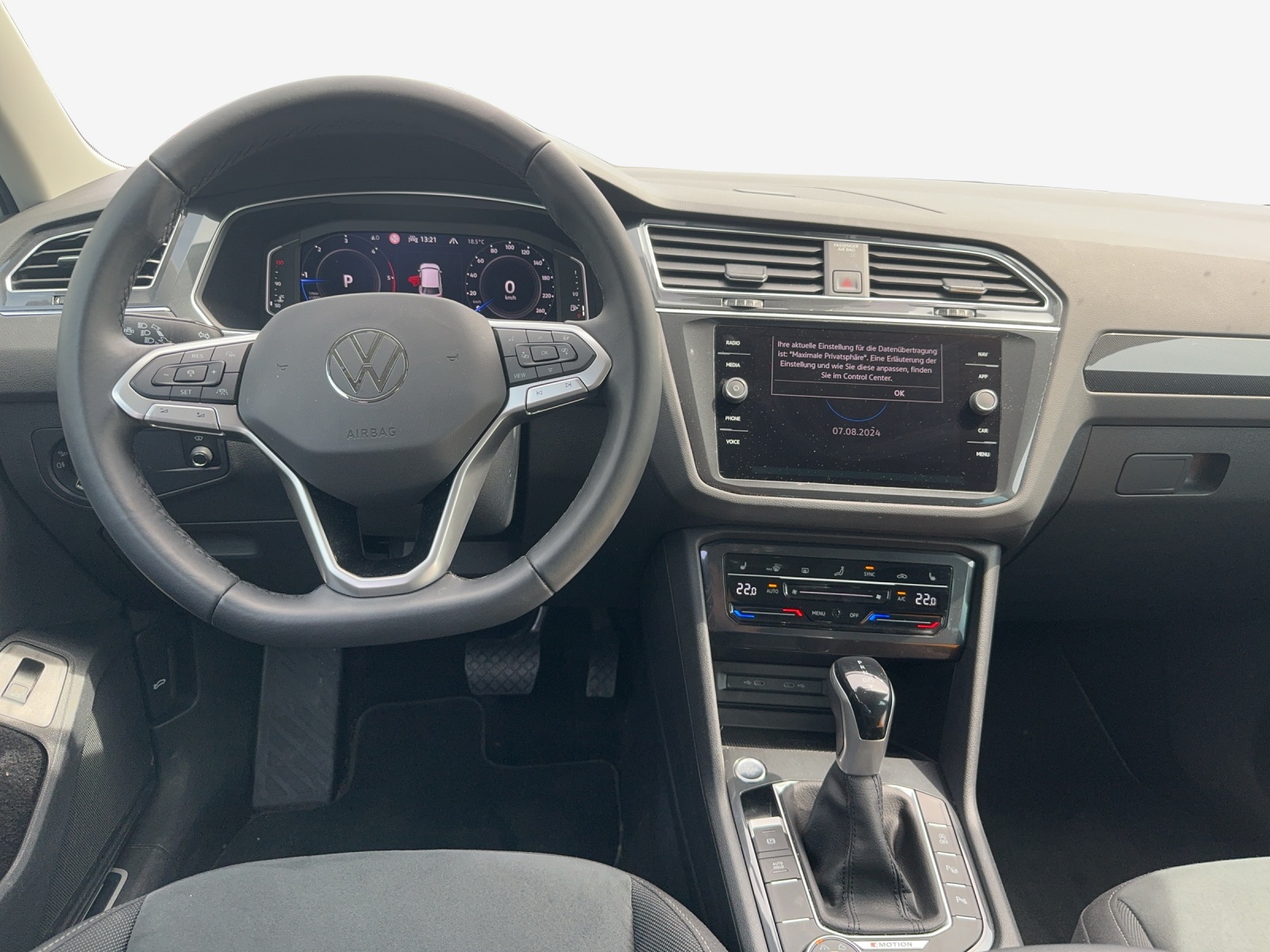 VW Tiguan 2.0 TDI SCR Elegance 4Motion DSG-image-8