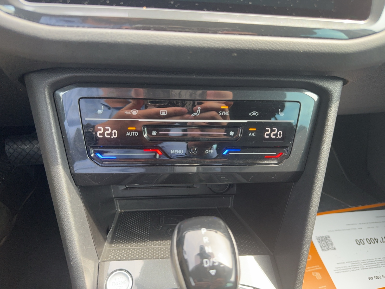 VW Tiguan 2.0 TDI SCR Elegance 4Motion DSG-image-15